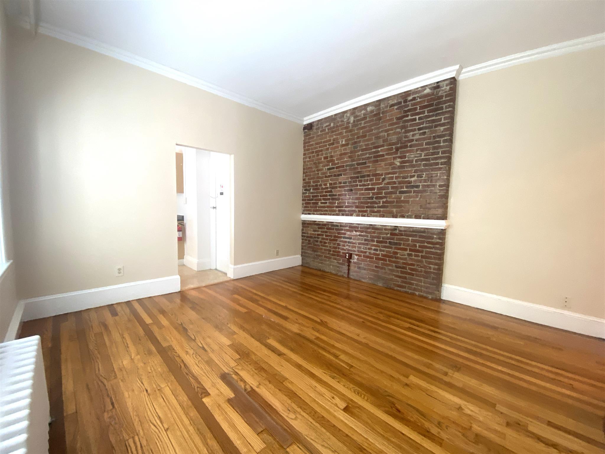 888 Massachusetts Ave, Central Square