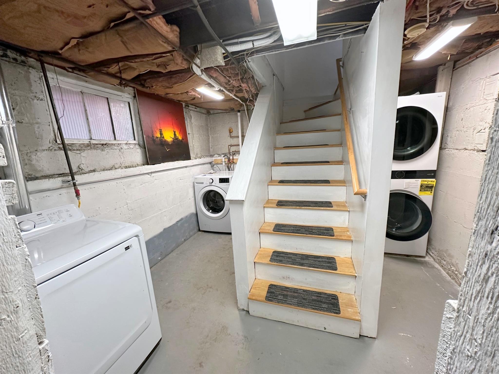 19 Whitney Ave, Central Square