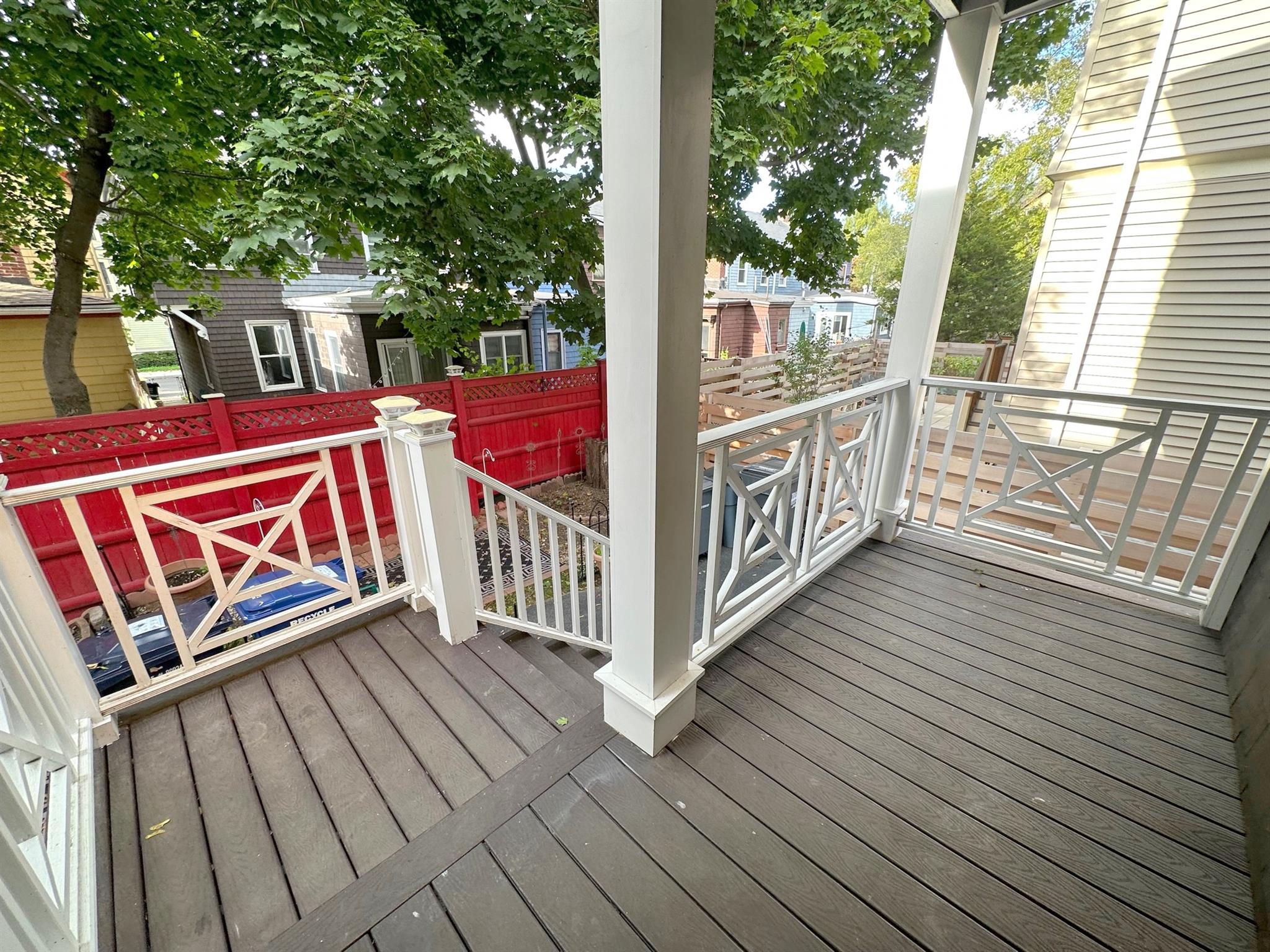 19 Whitney Ave, Cambridgeport