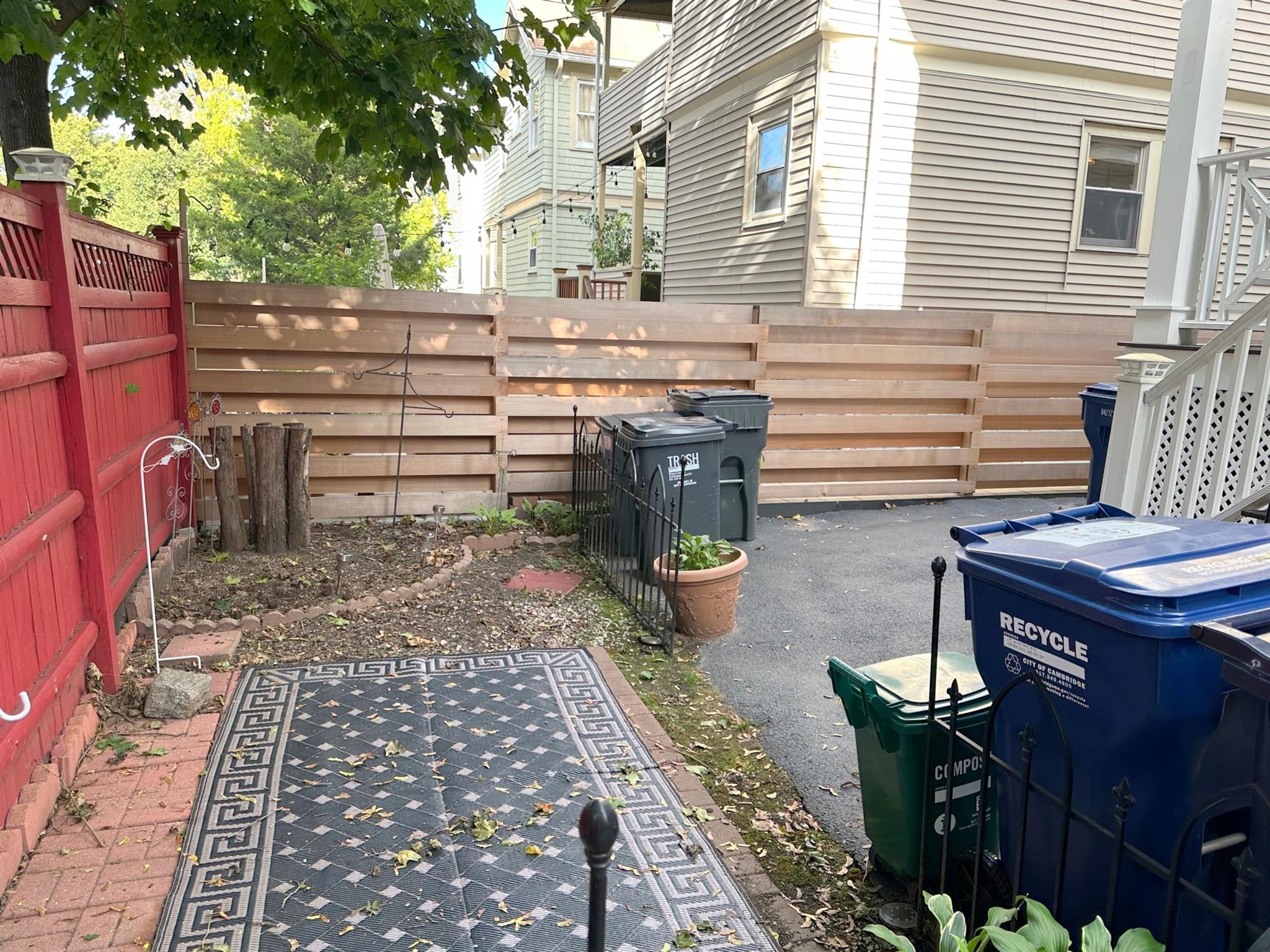 19 Whitney Ave, Cambridgeport