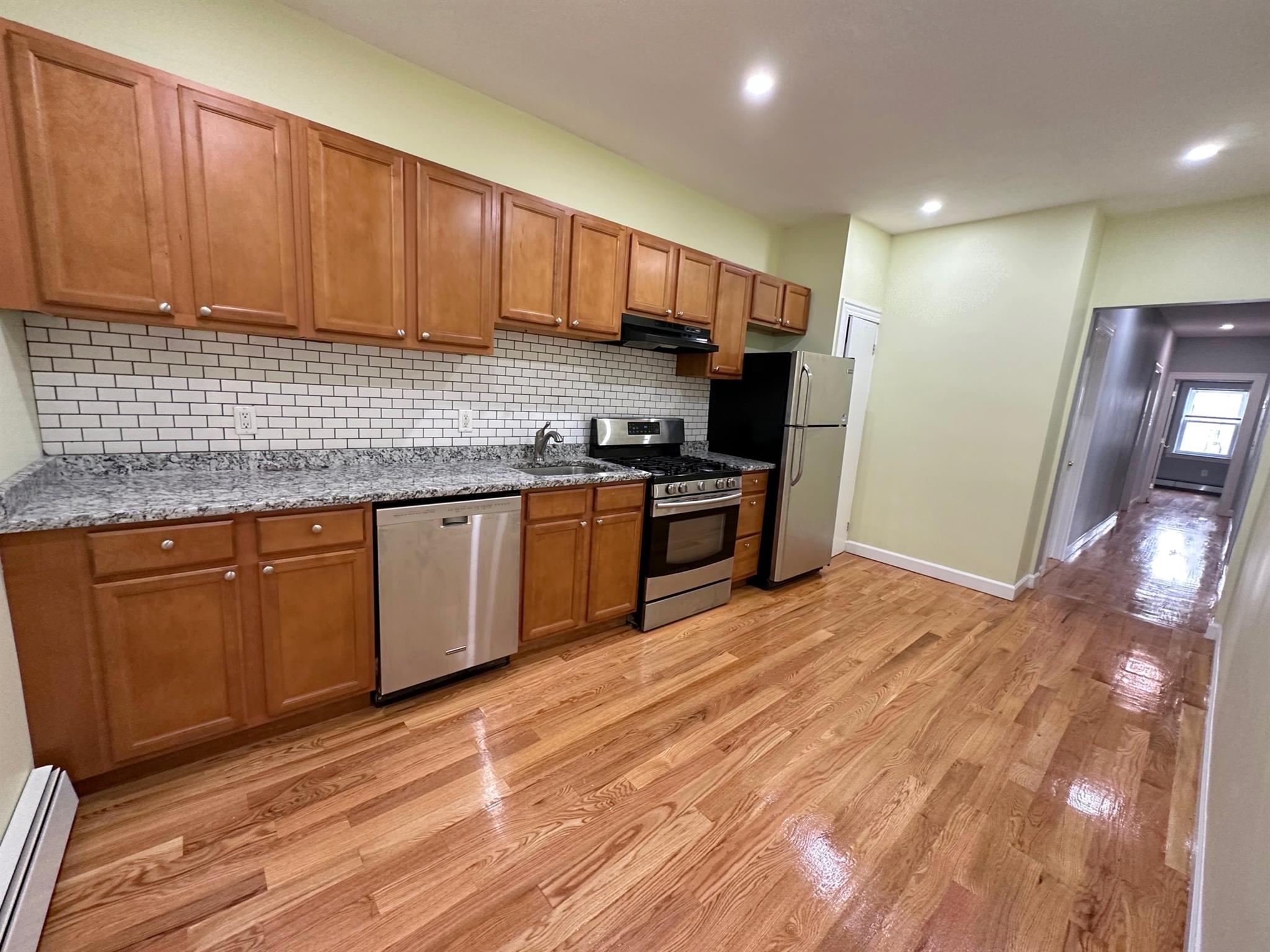 295 Windsor St, Inman Square