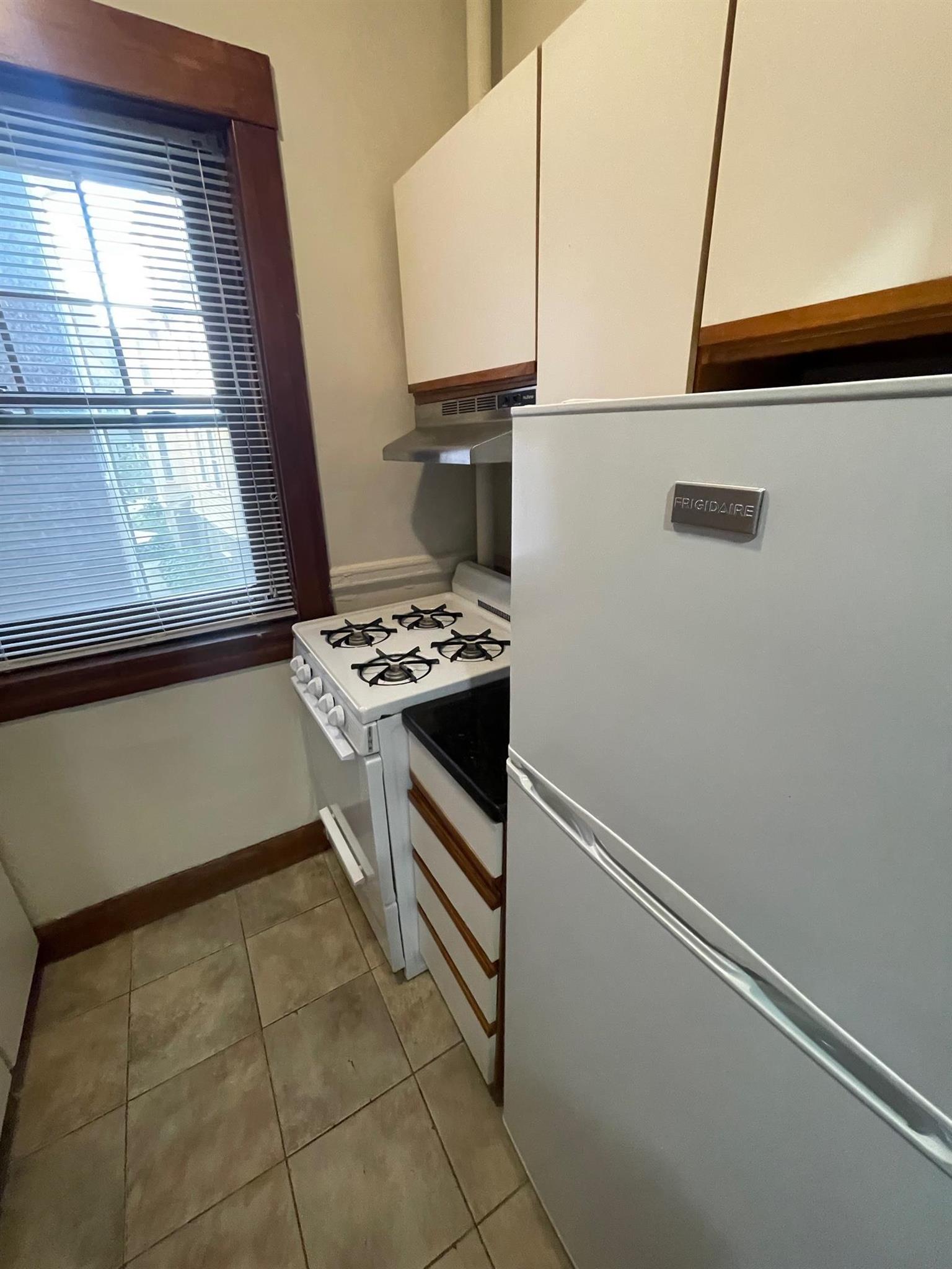 5 Linnaean St, Porter Square