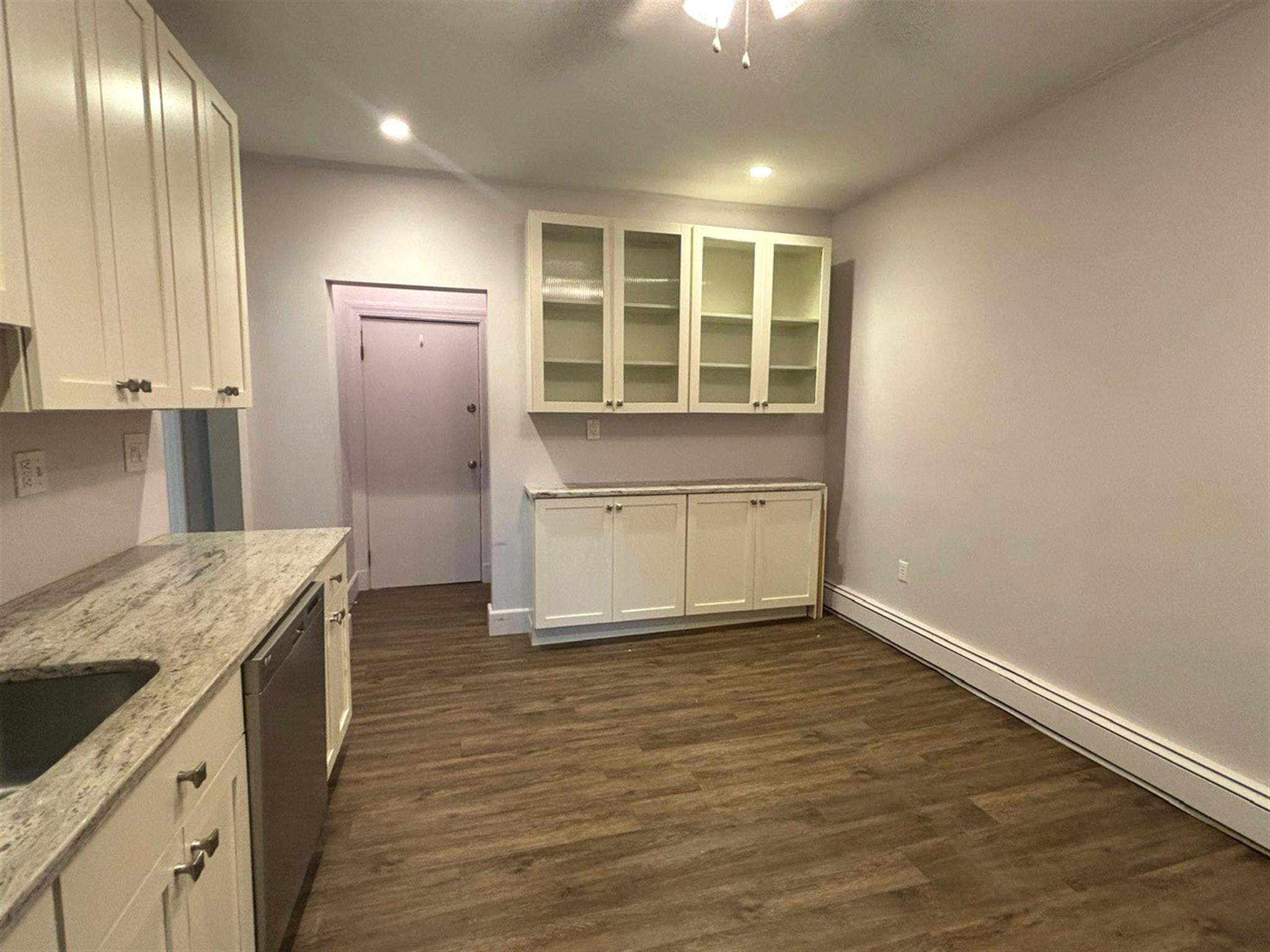 90 Park Ave, Huron Village