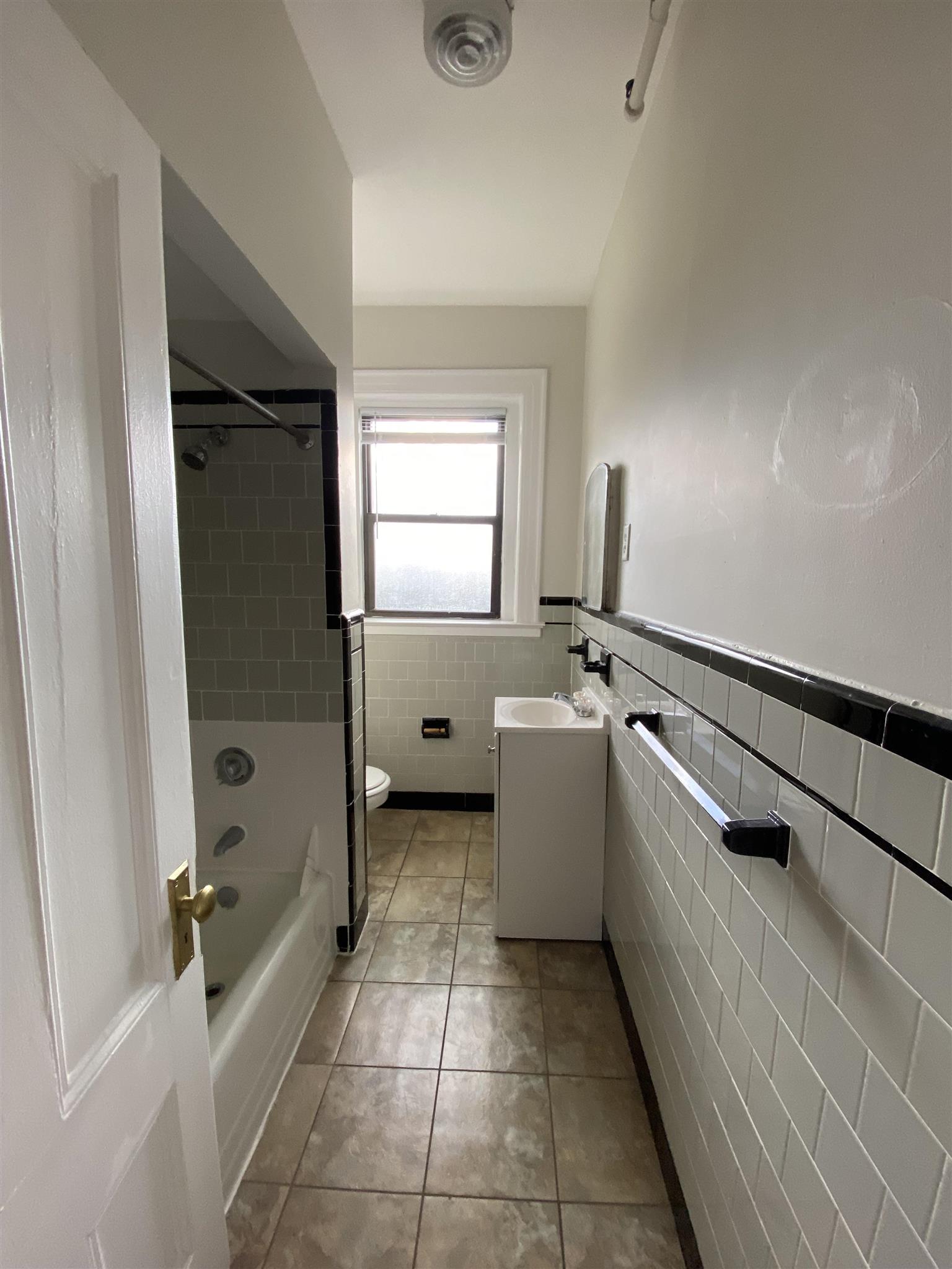 1010 Massachusetts Ave, Harvard Square