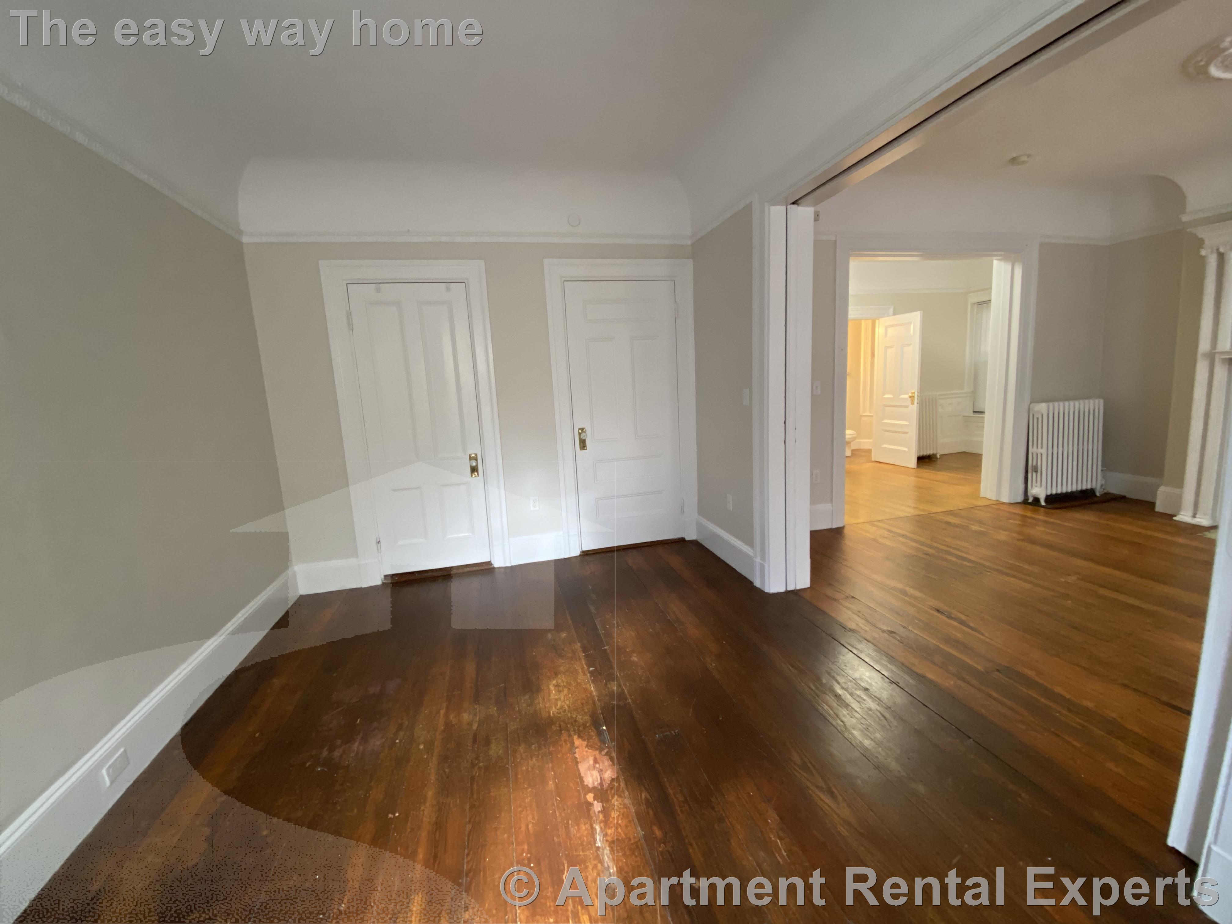 1039 Mass Ave, Harvard Square