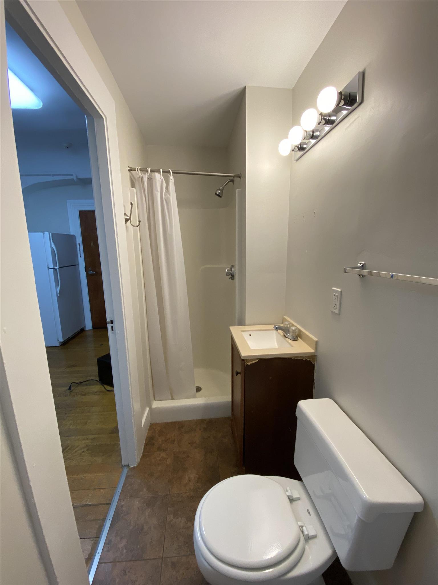 1039 Massachusetts Ave, Harvard Square