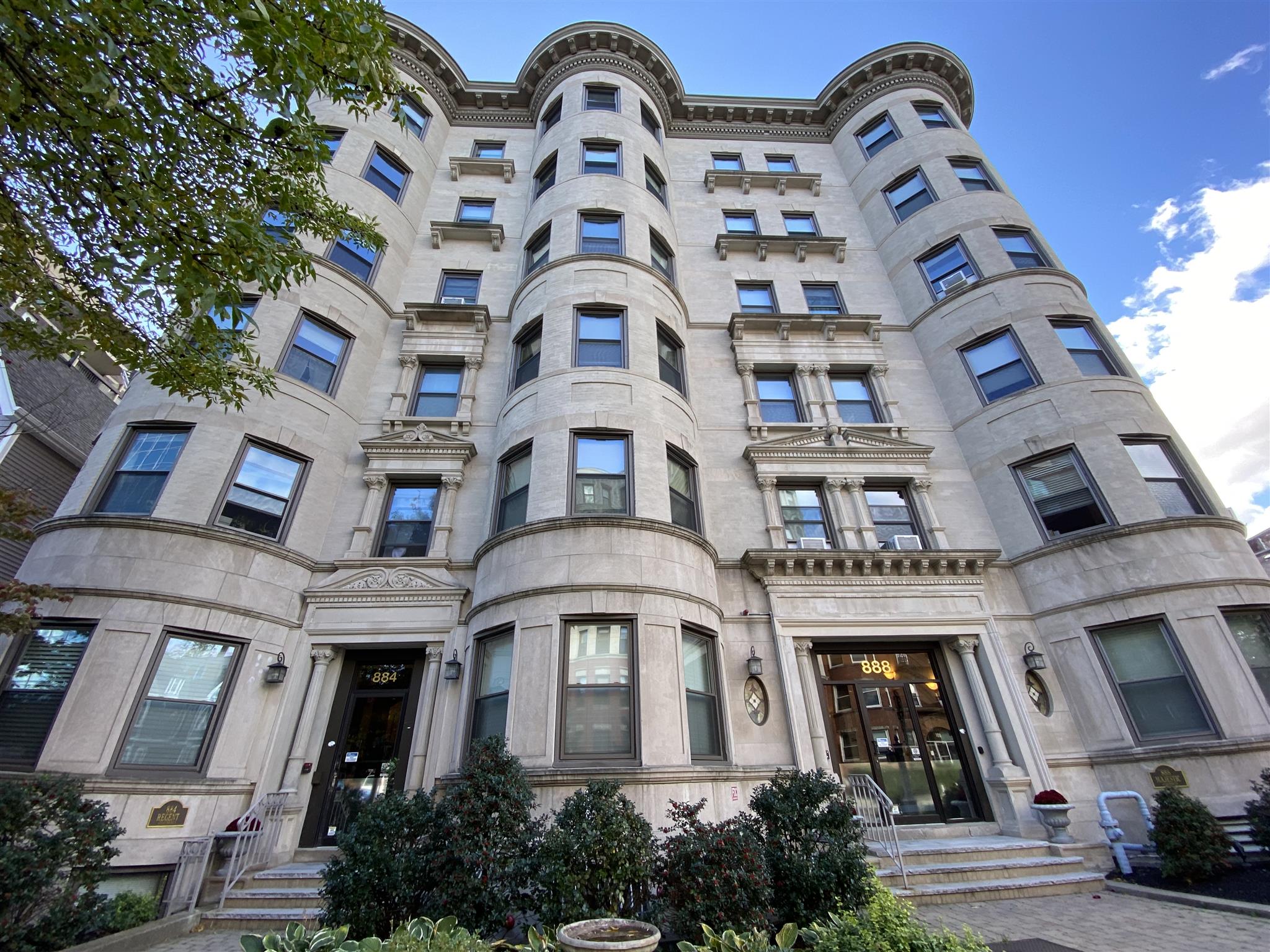 888 Massachusetts Ave, Central Square