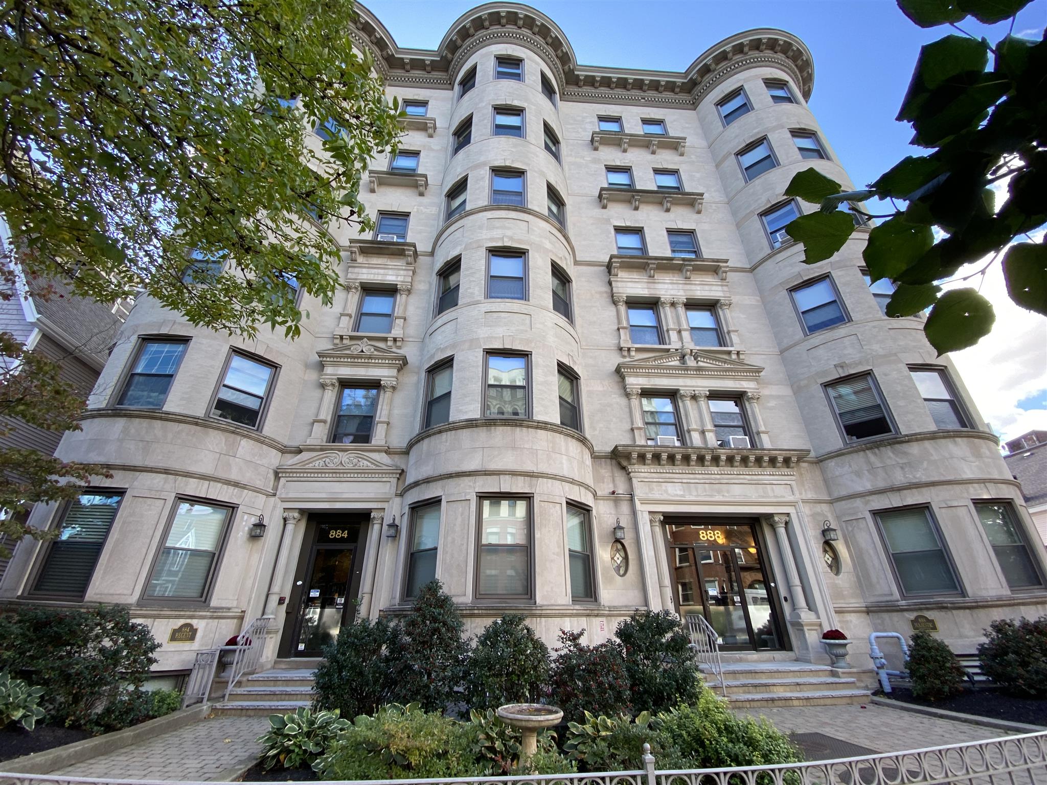 888 Massachusetts Ave, Central Square