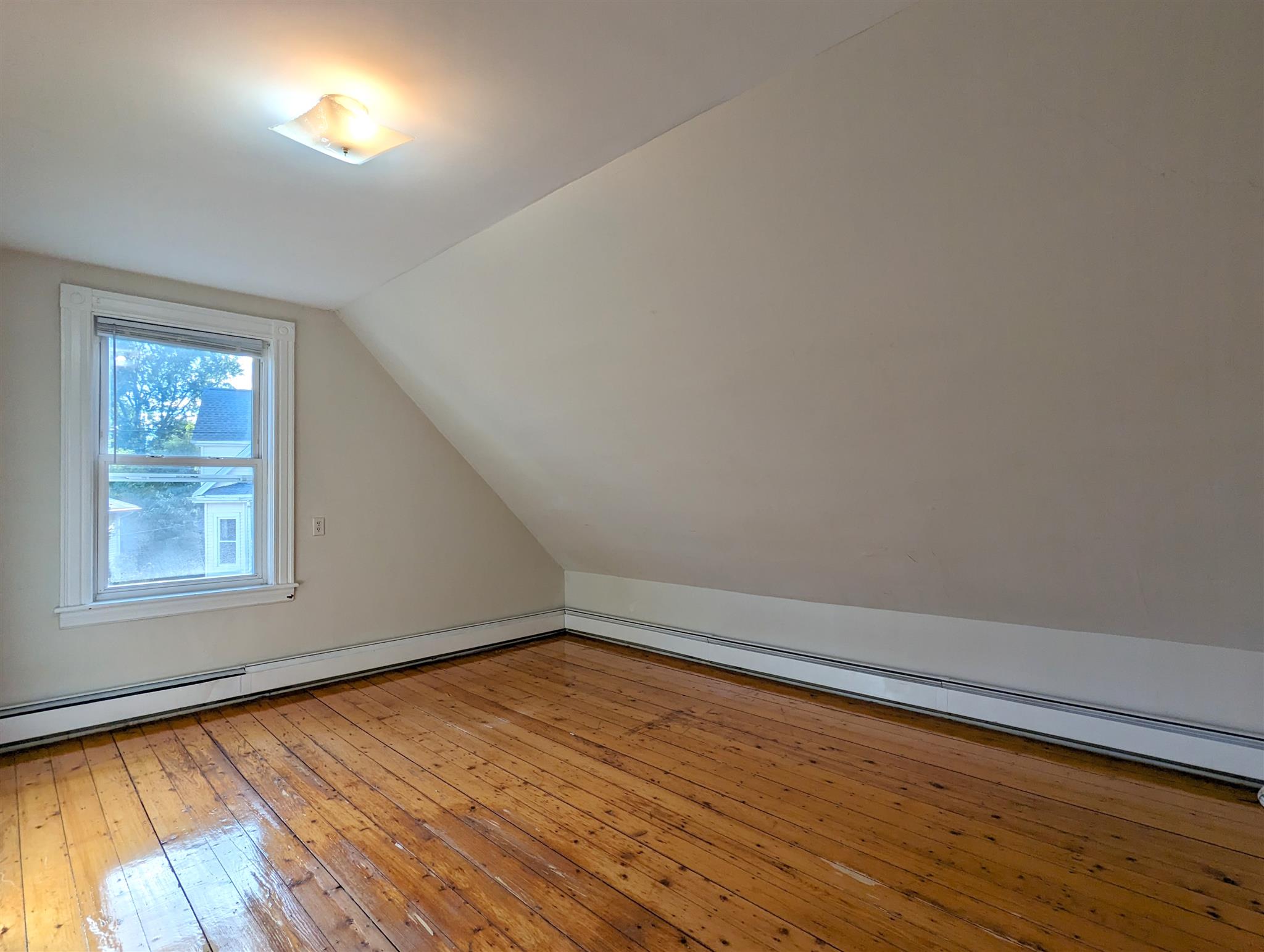 77 Orchard St, Tufts University