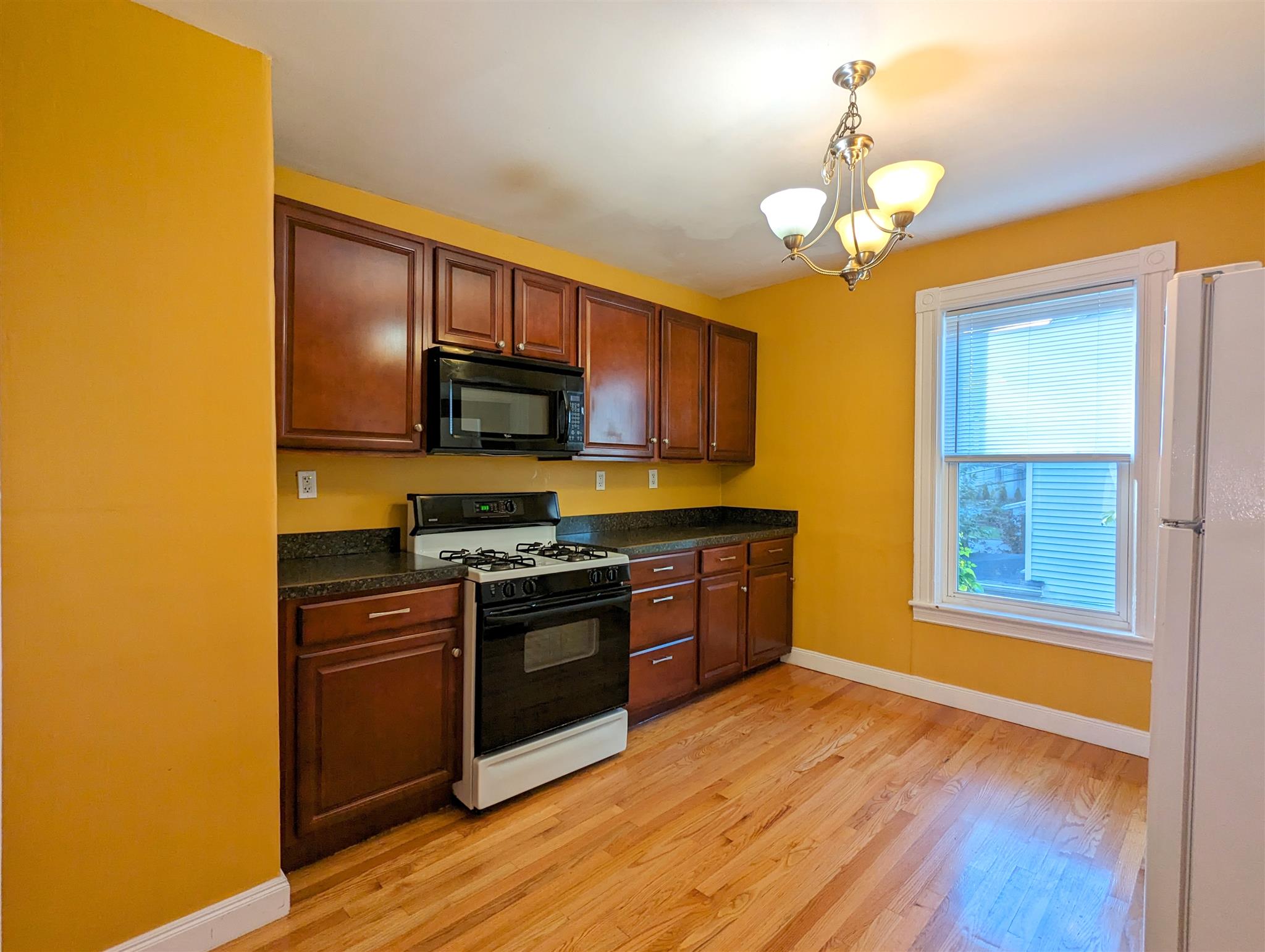 77 Orchard St, Tufts University