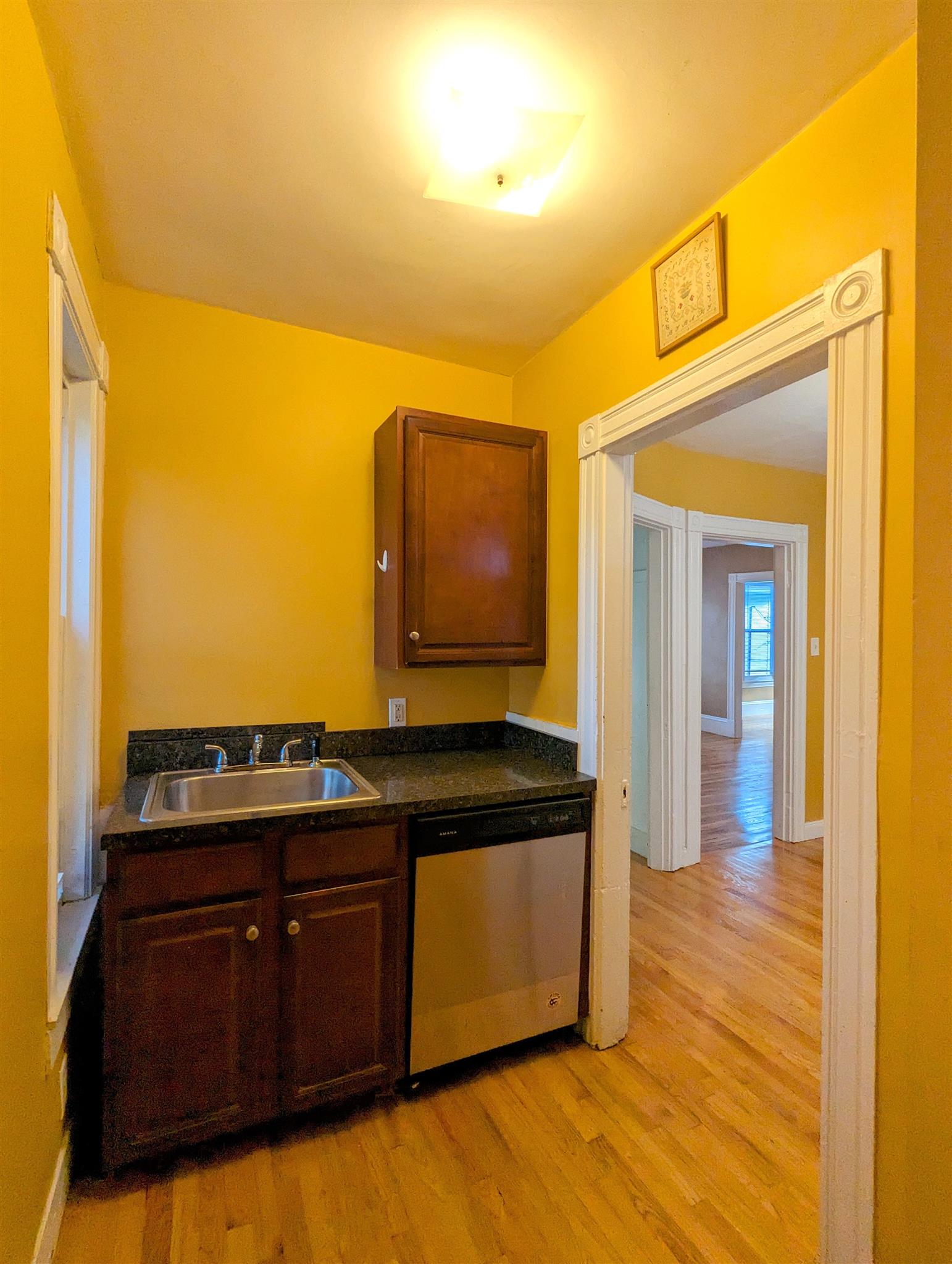 77 Orchard St, Tufts University