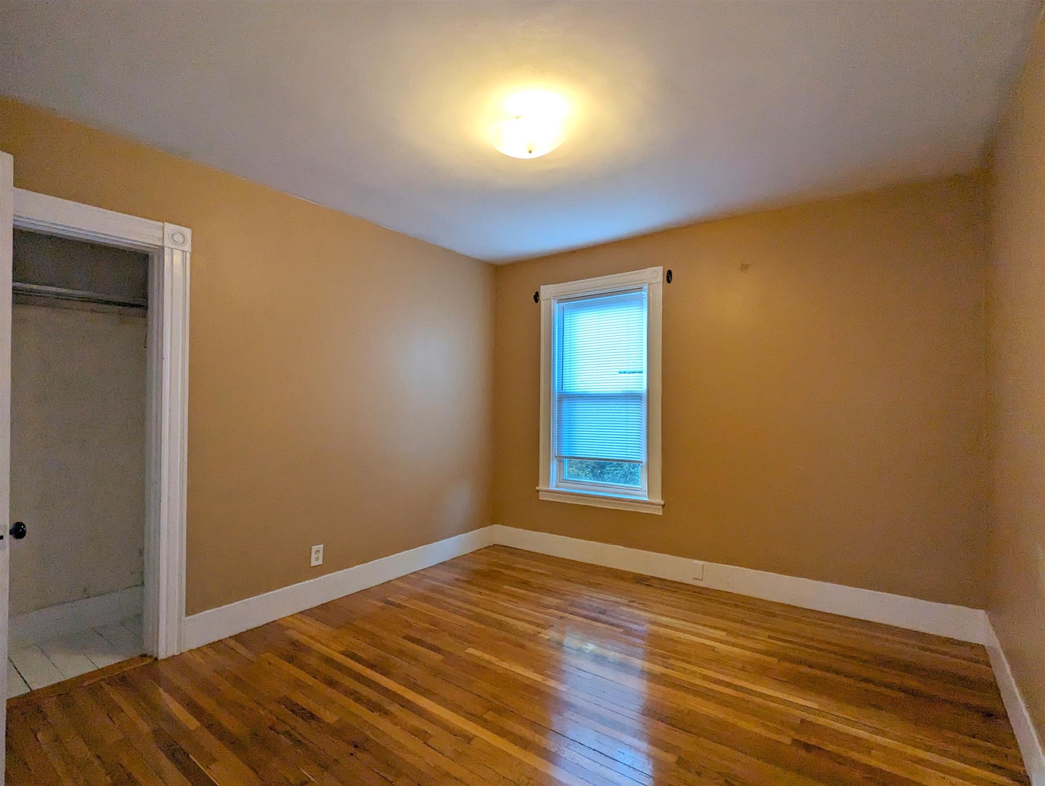 77 Orchard St, Tufts University