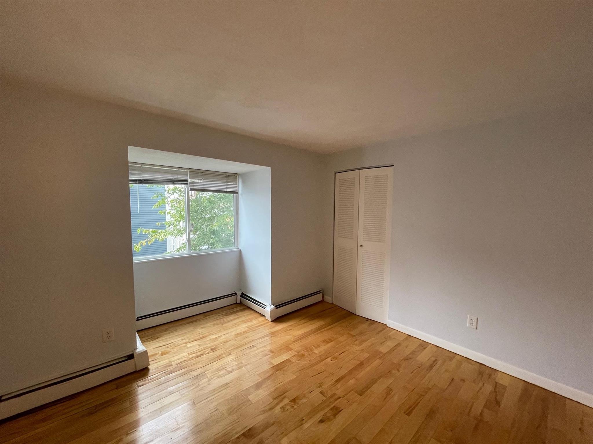 84 Grant St, East Somerville