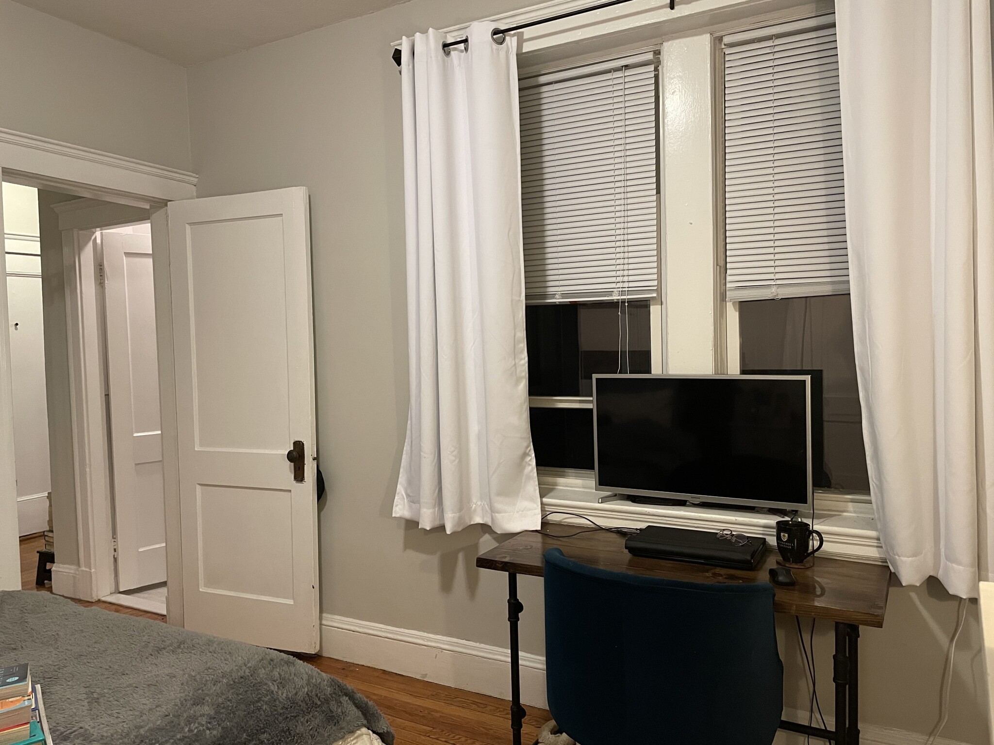 325 Summit Ave, Brighton