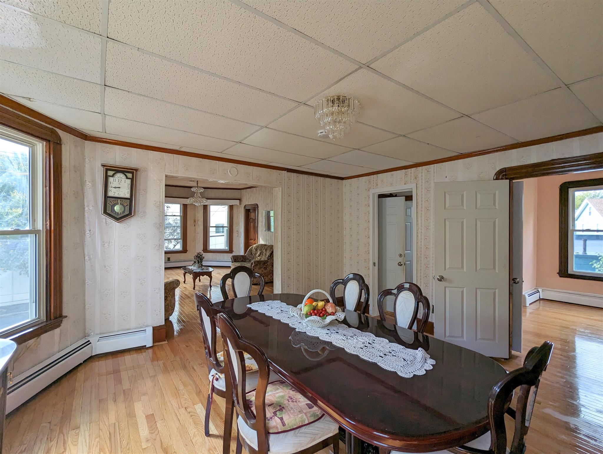 61 Tufts St, East Somerville