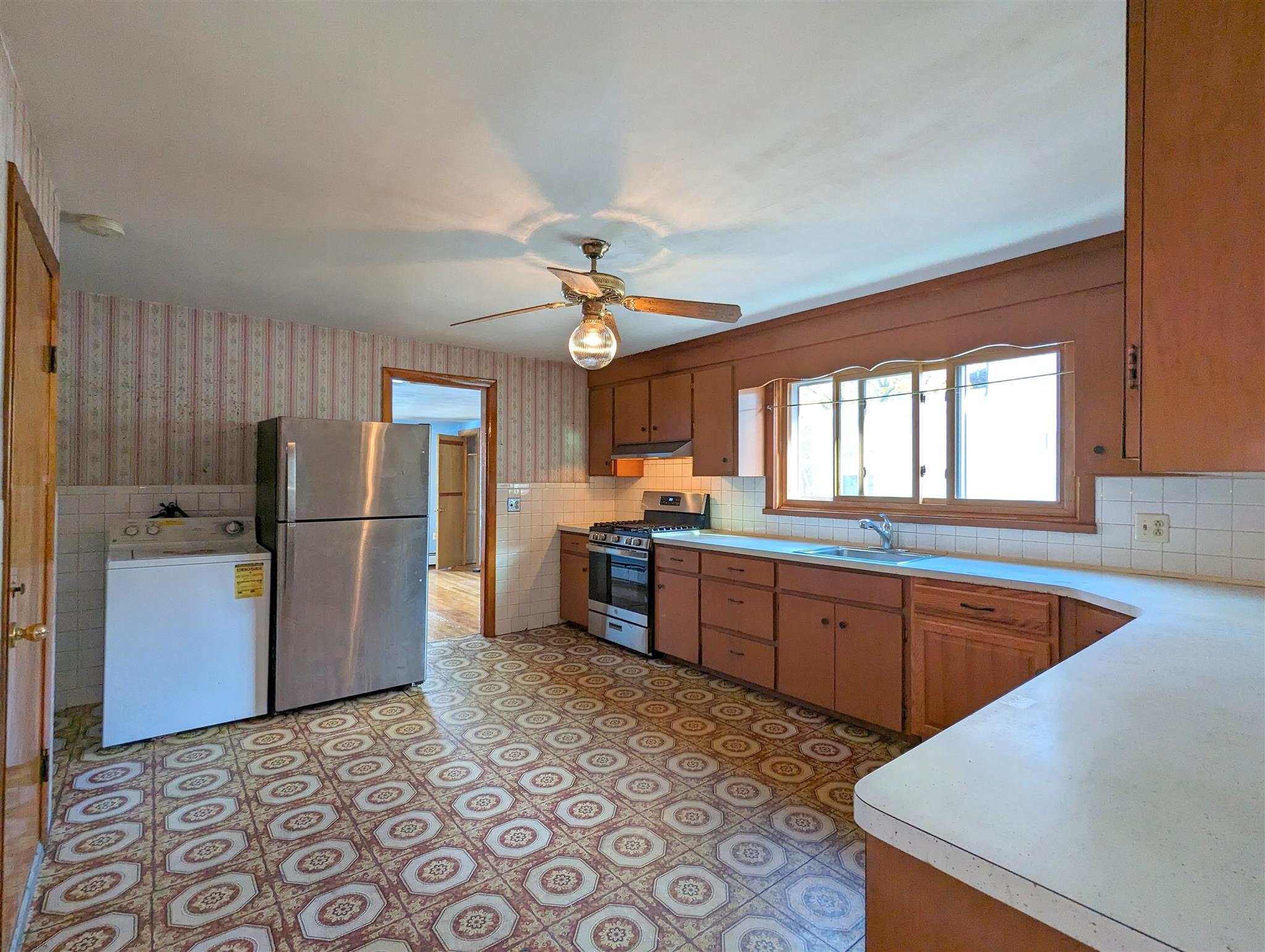 61 Tufts St, East Somerville