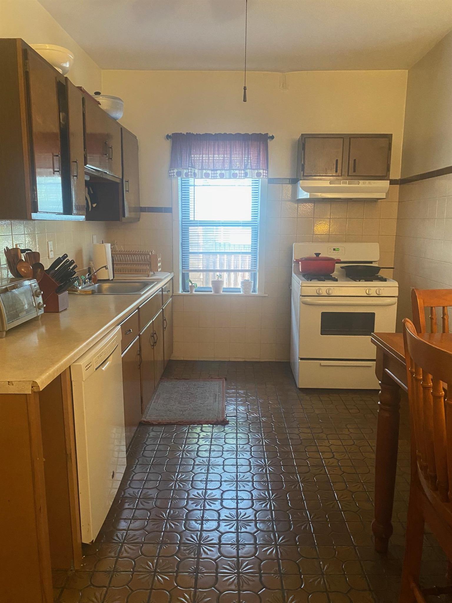 18 Fenwick St, Winter Hill