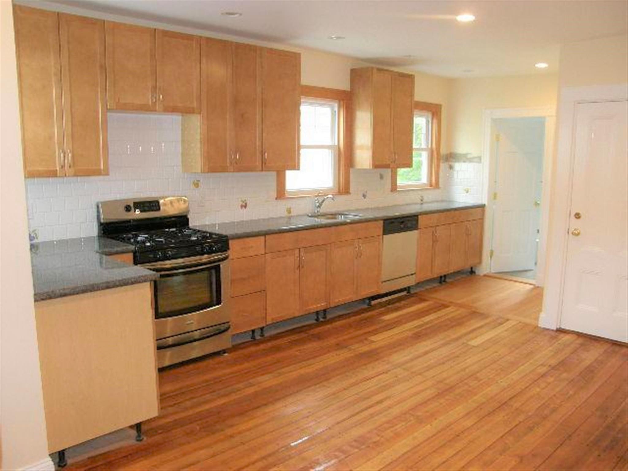 36 Orchard St, Tufts University