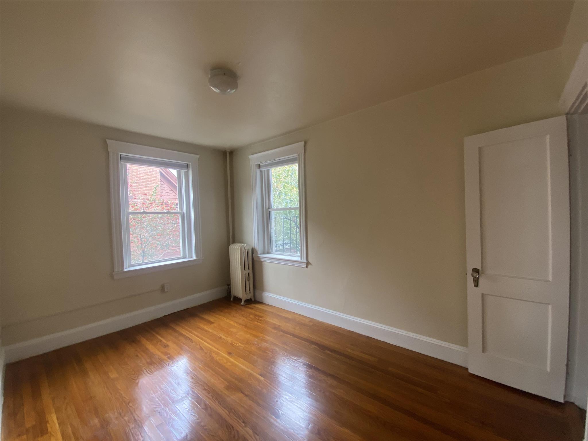 10 Agassiz St, Porter Square