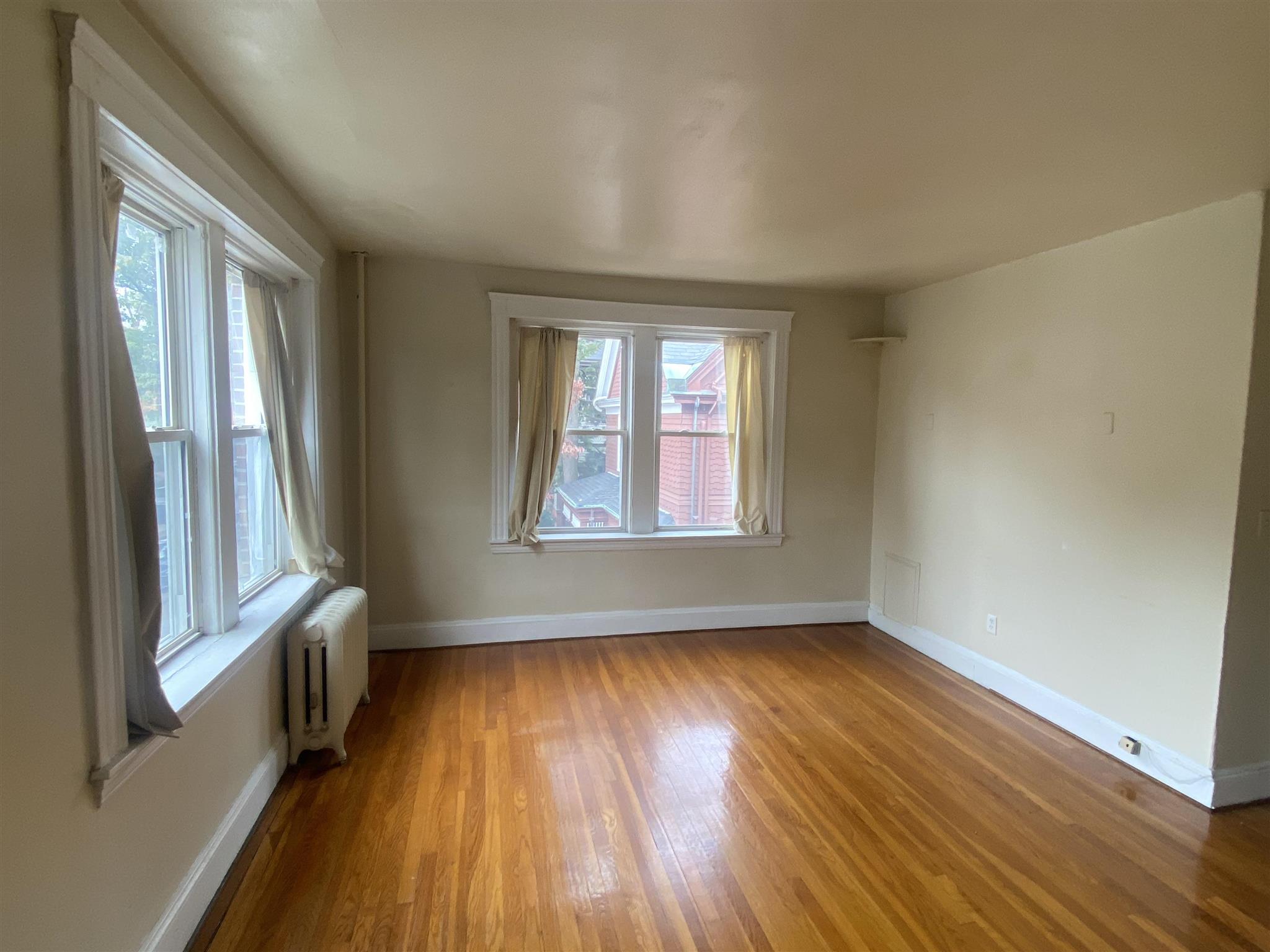 10 Agassiz St, Porter Square