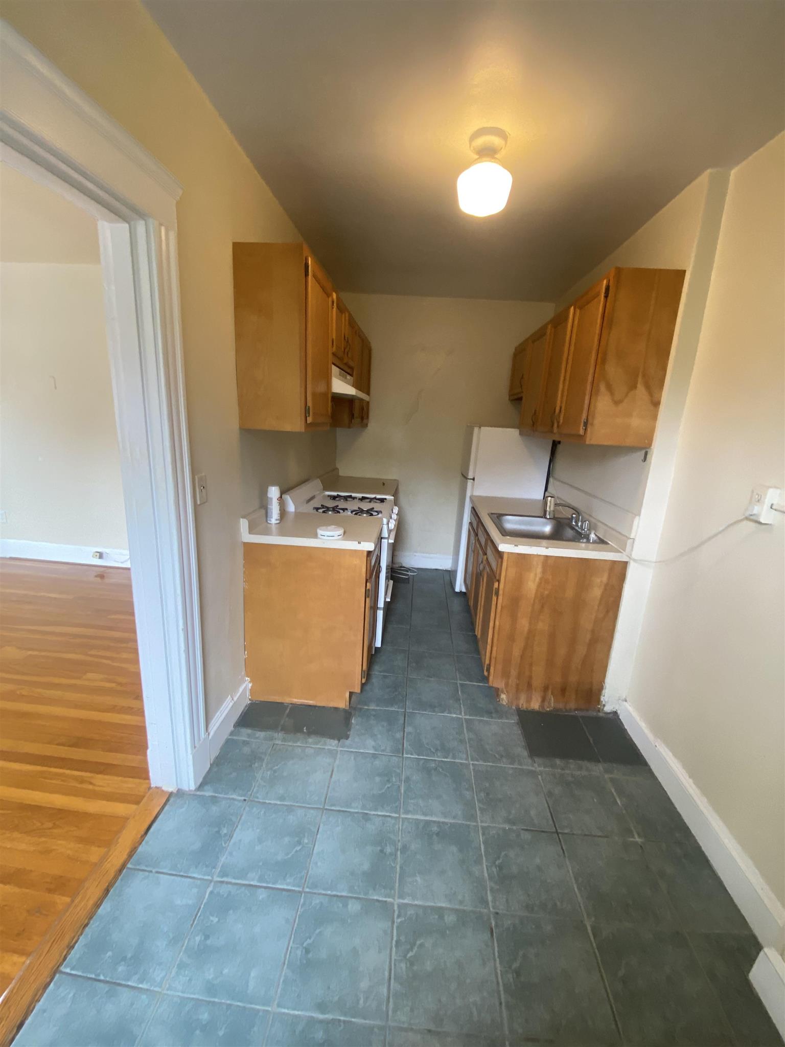 10 Agassiz St, Porter Square