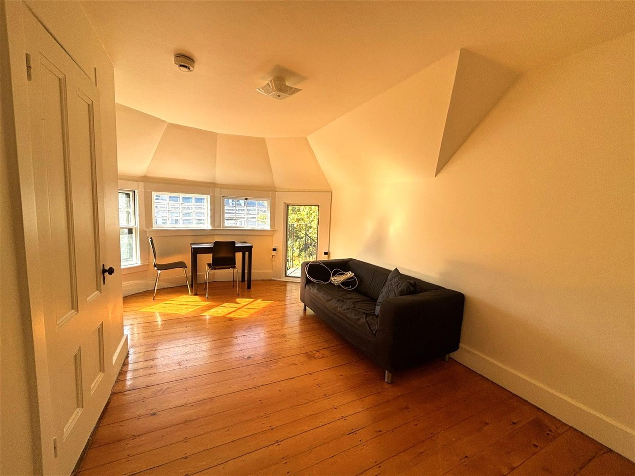 302 Brookline St, Cambridgeport