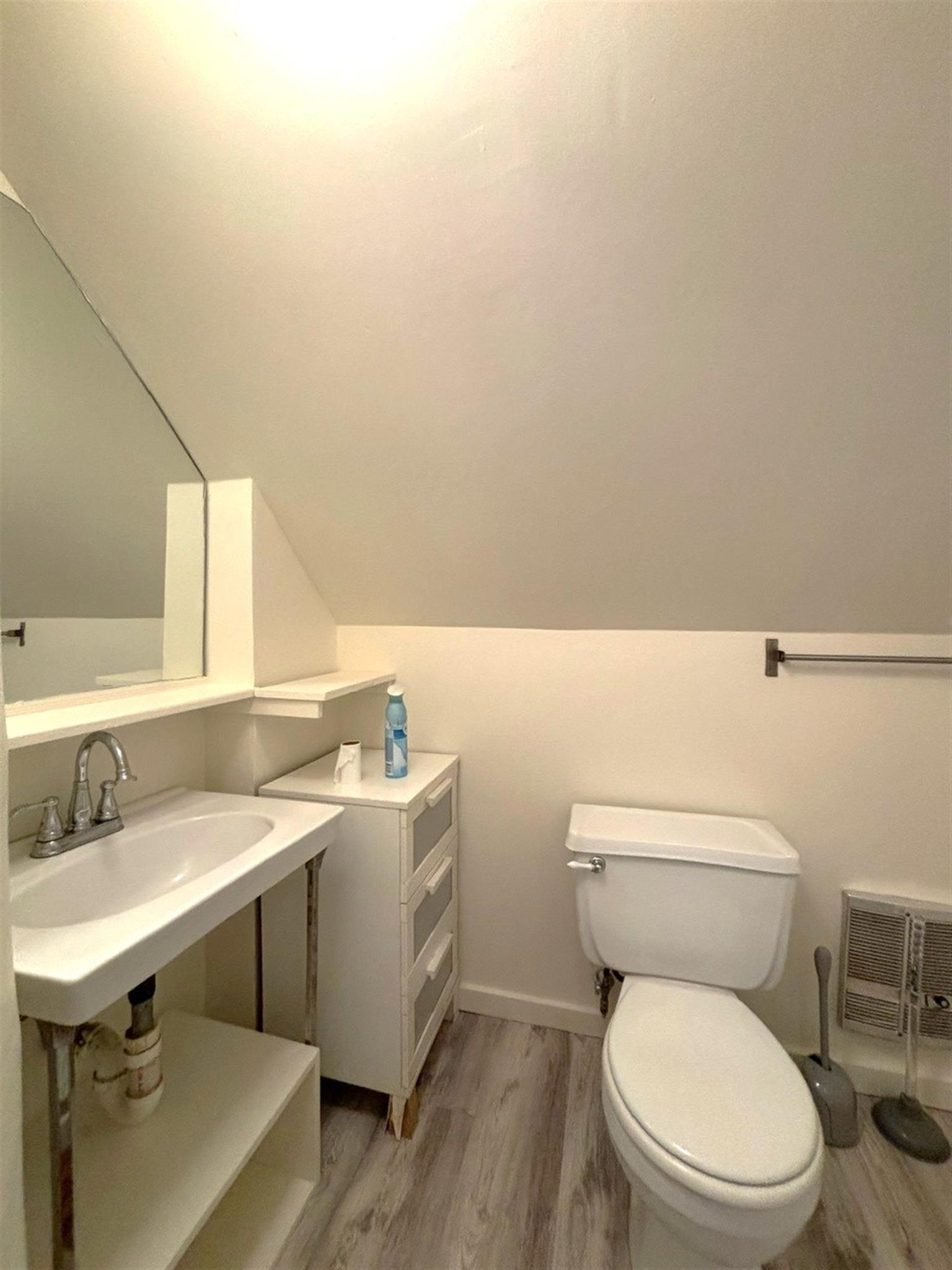 302 Brookline St, Cambridgeport