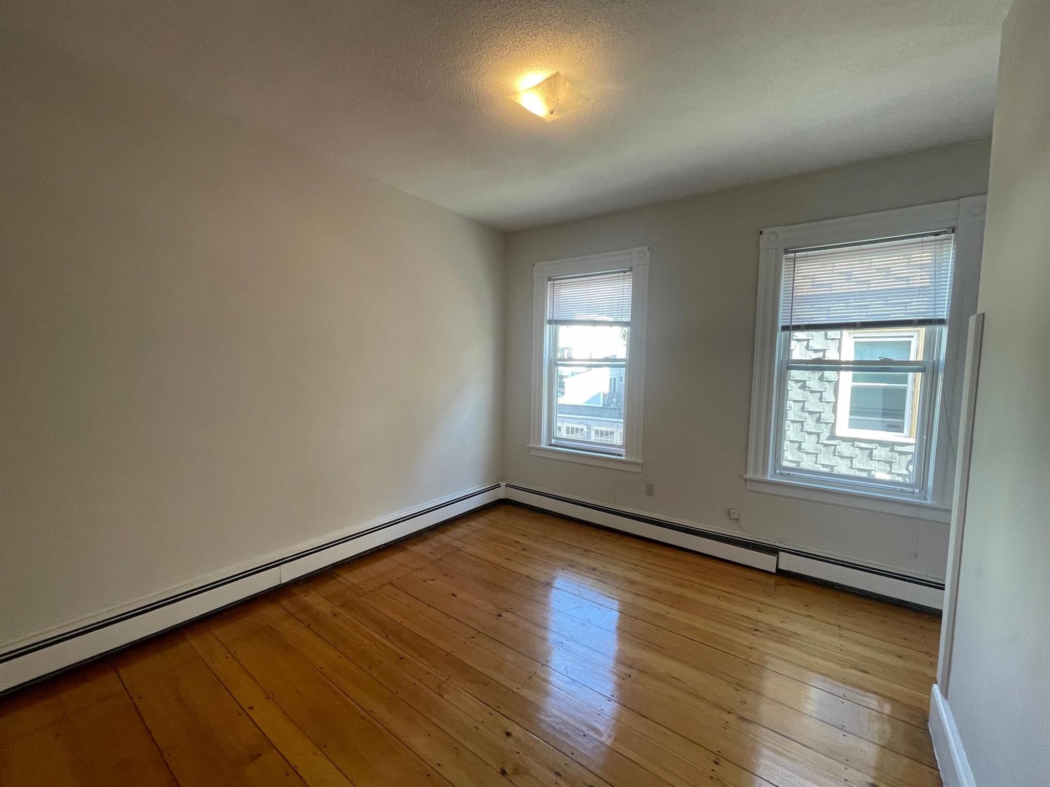 319 Hurley St, East Cambridge