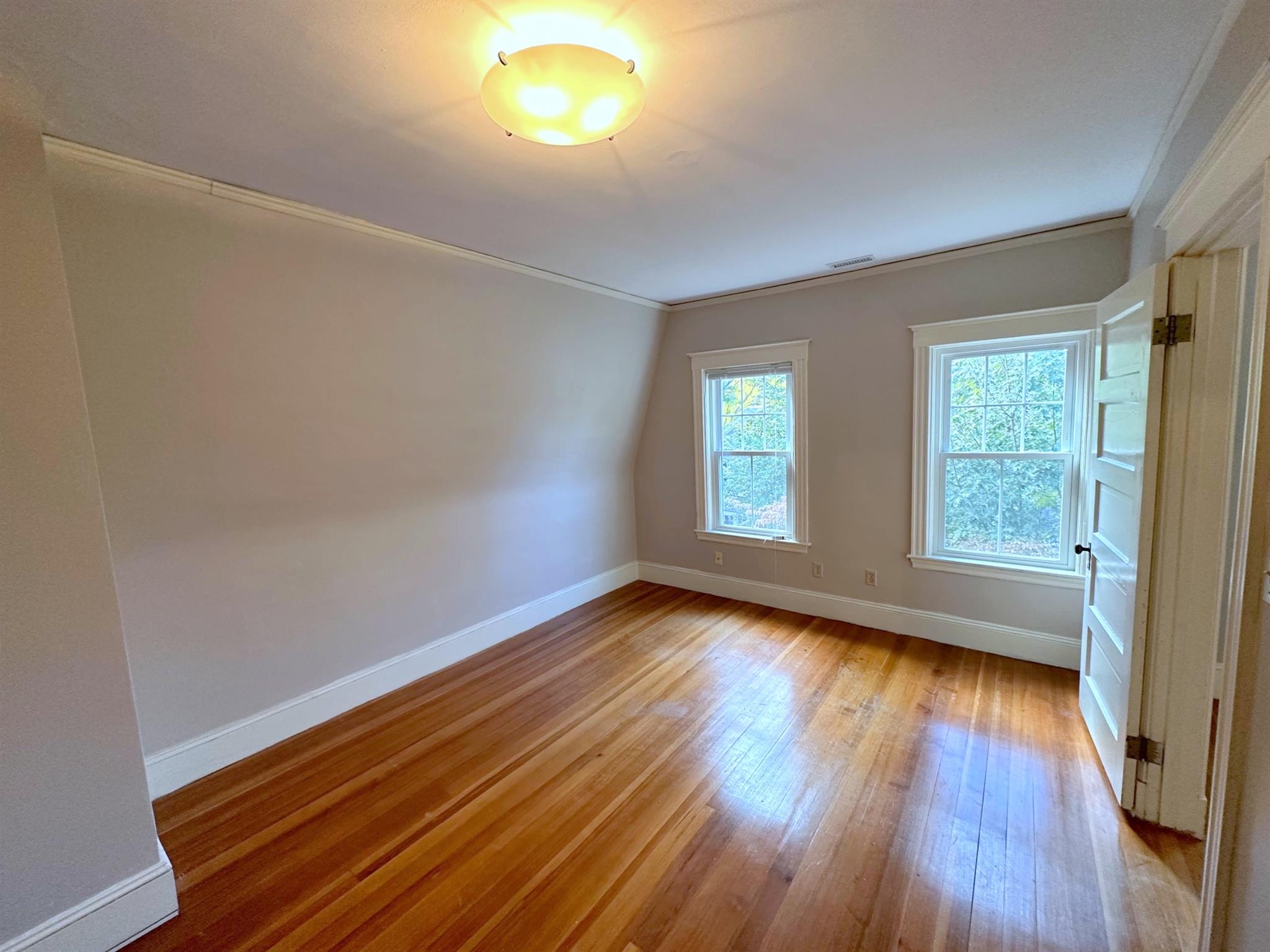 319 Hurley St, East Cambridge