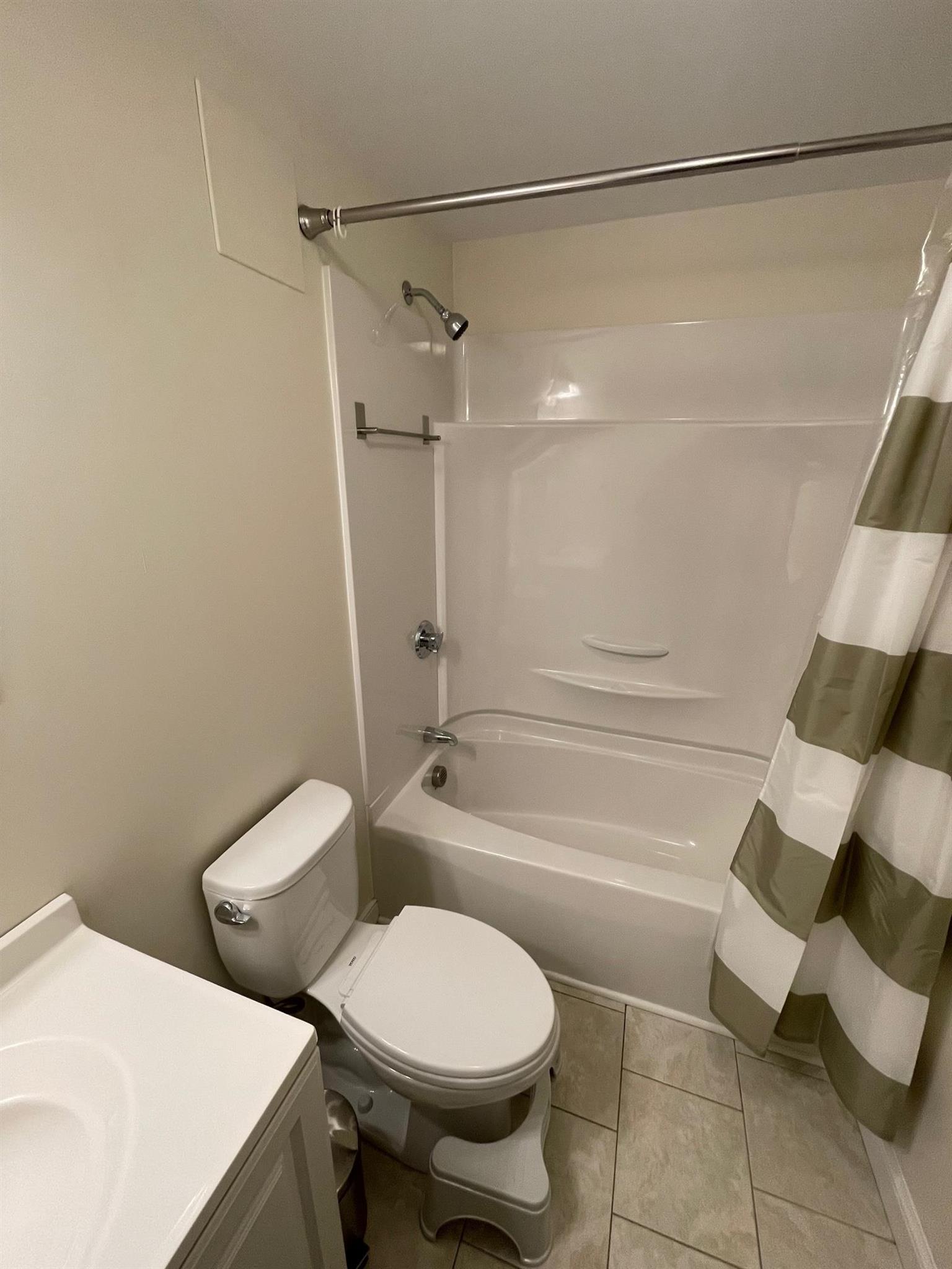 159 Concord Ave, Harvard Square