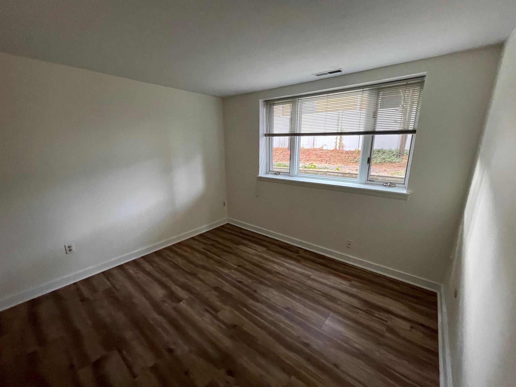 159 Concord Ave, Harvard Square