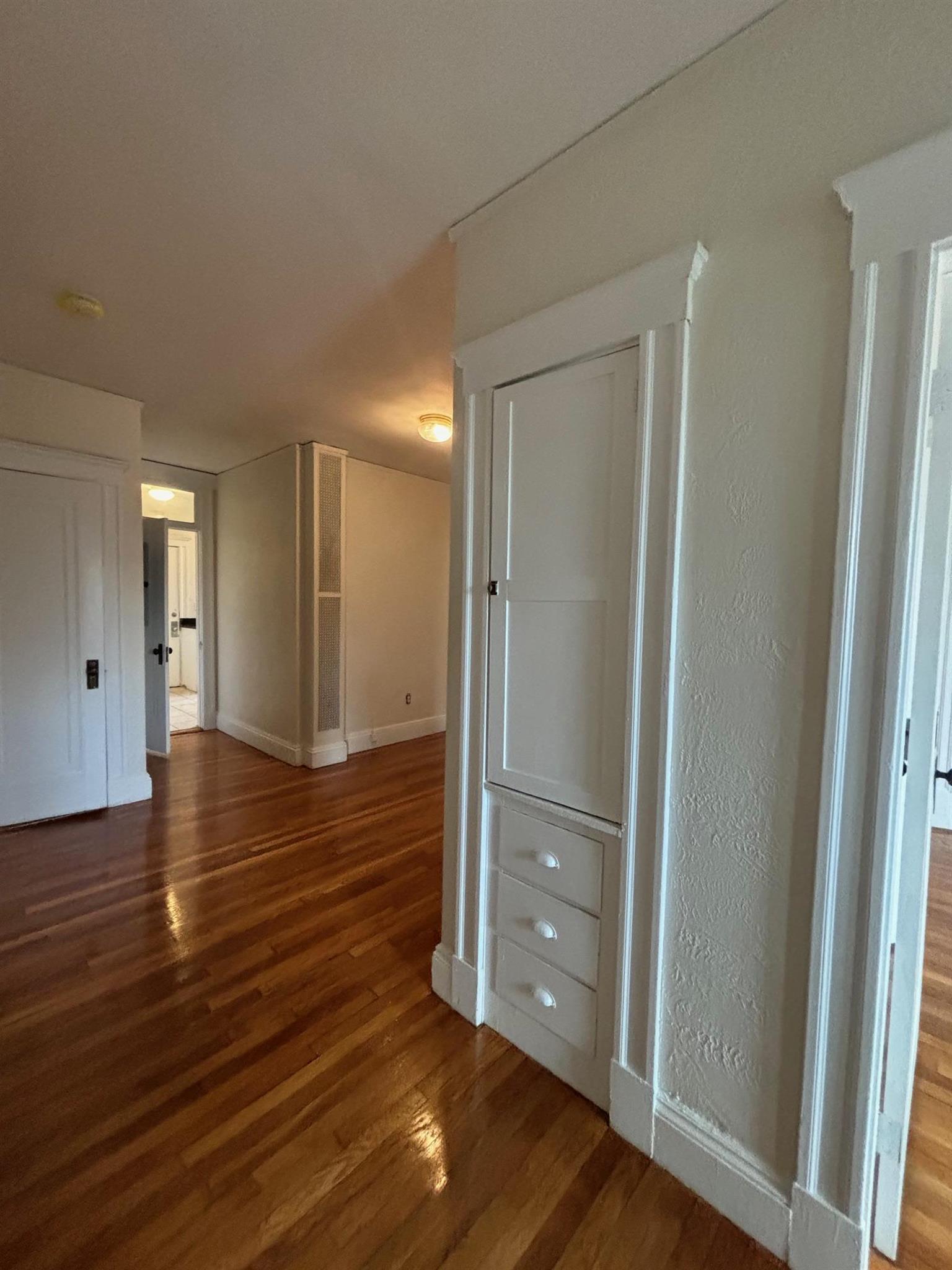 1558 Massachusetts Ave, Harvard Square