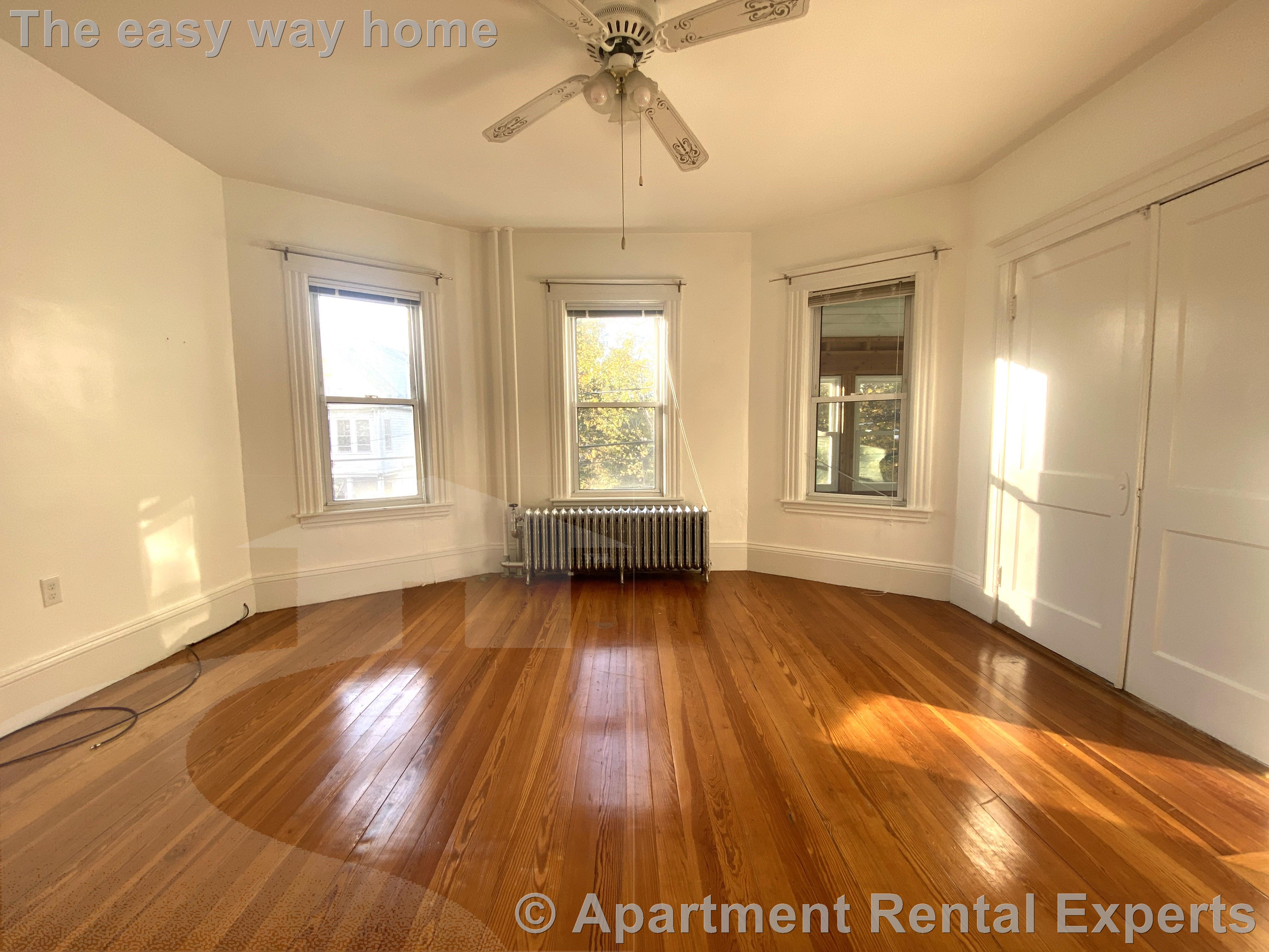 117 Rogers Ave, Ball Square