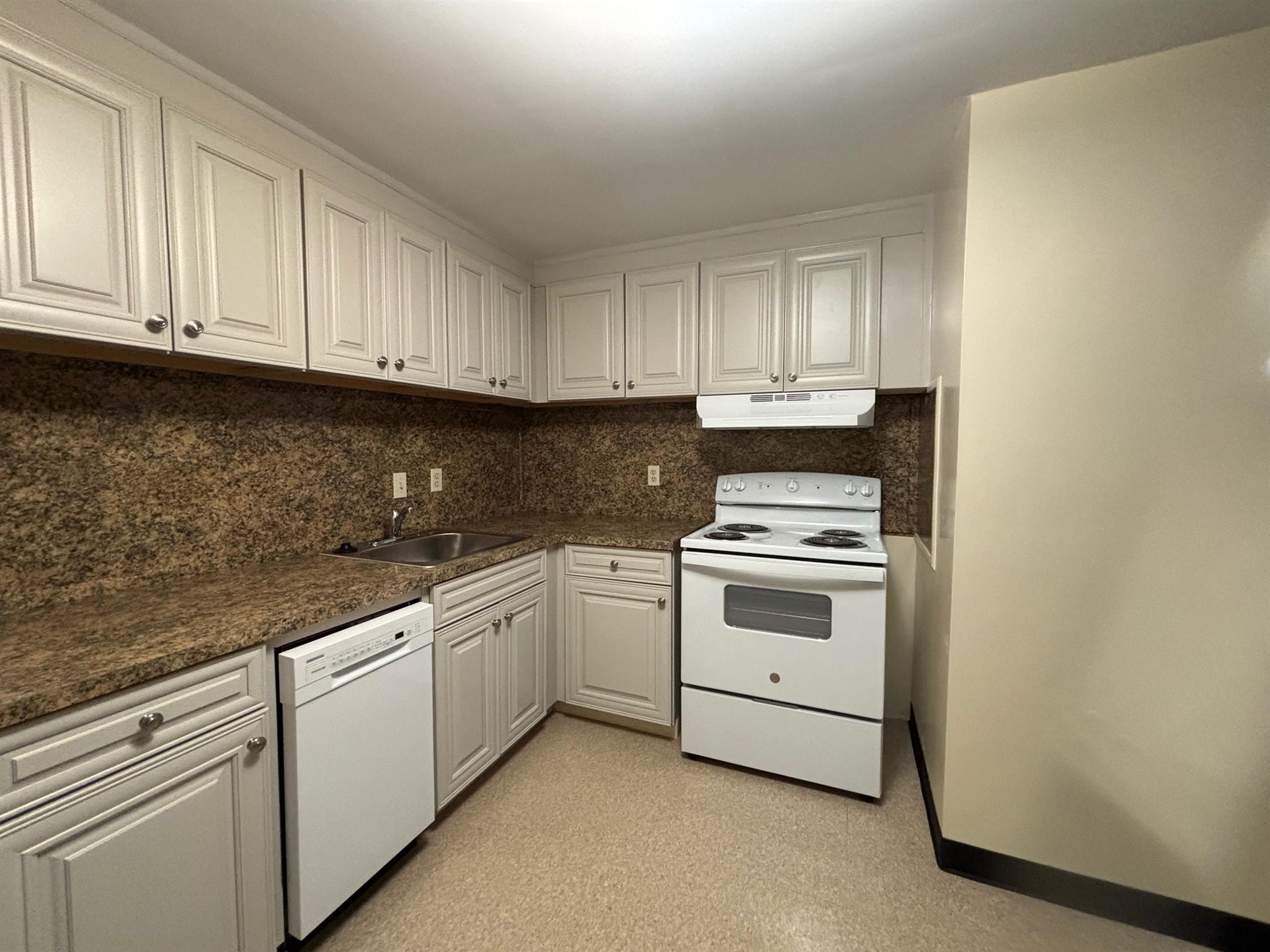 109 Oxford St, Arlington