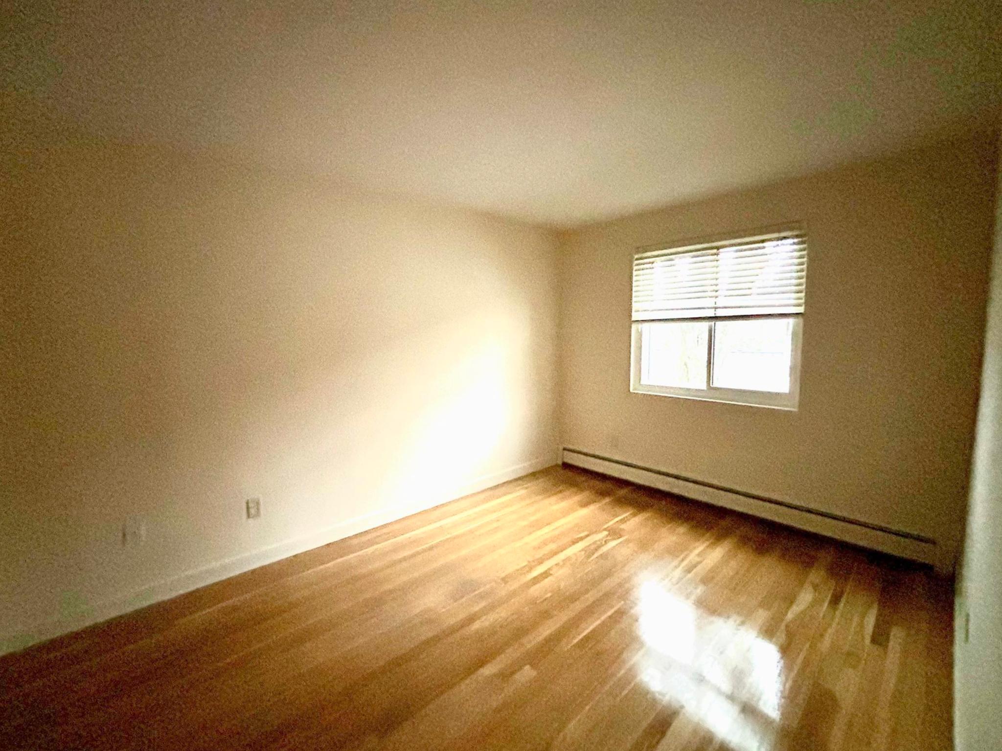 109 Oxford St, Arlington