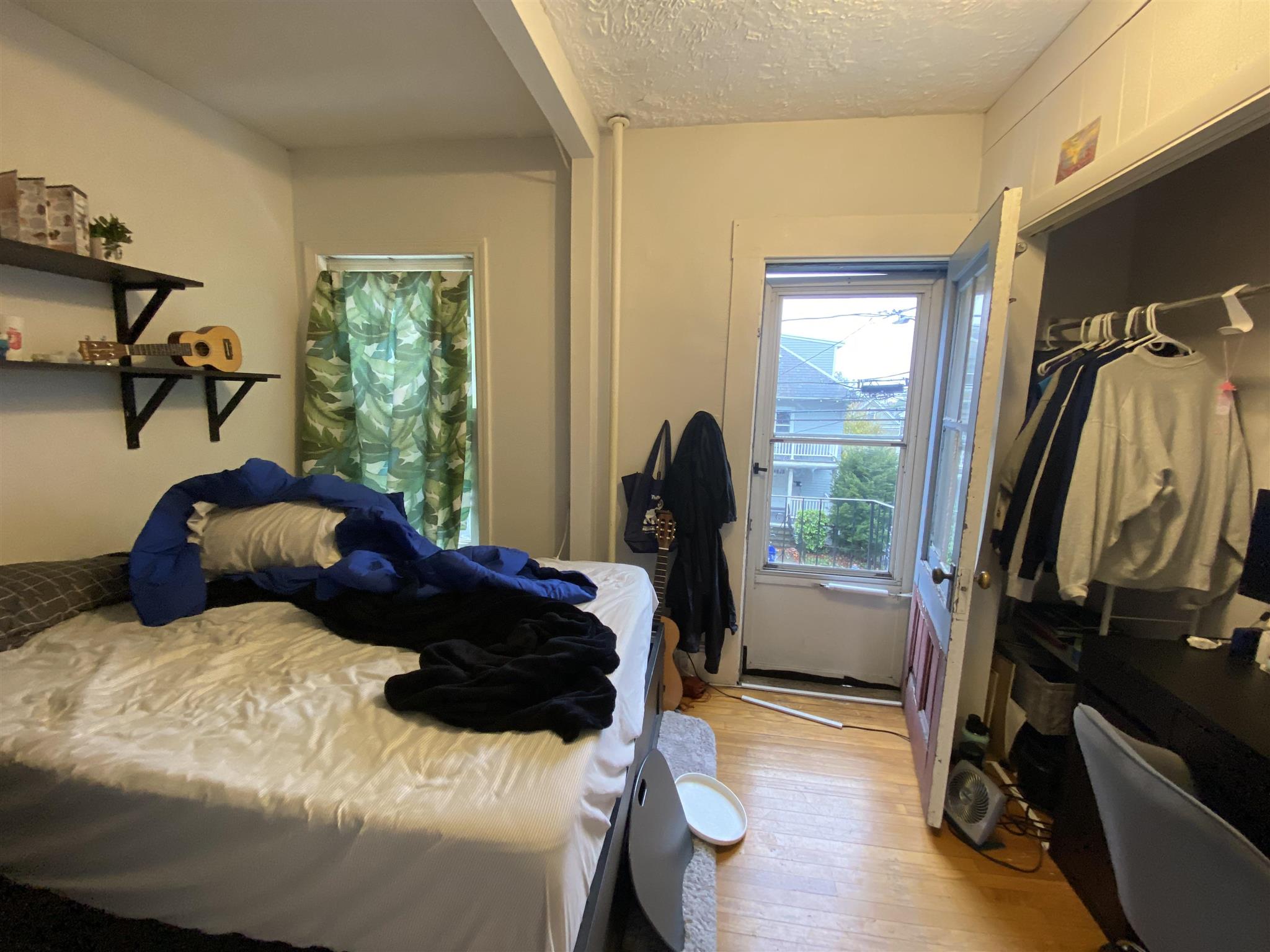 15 Curtis Ave, Teele Square