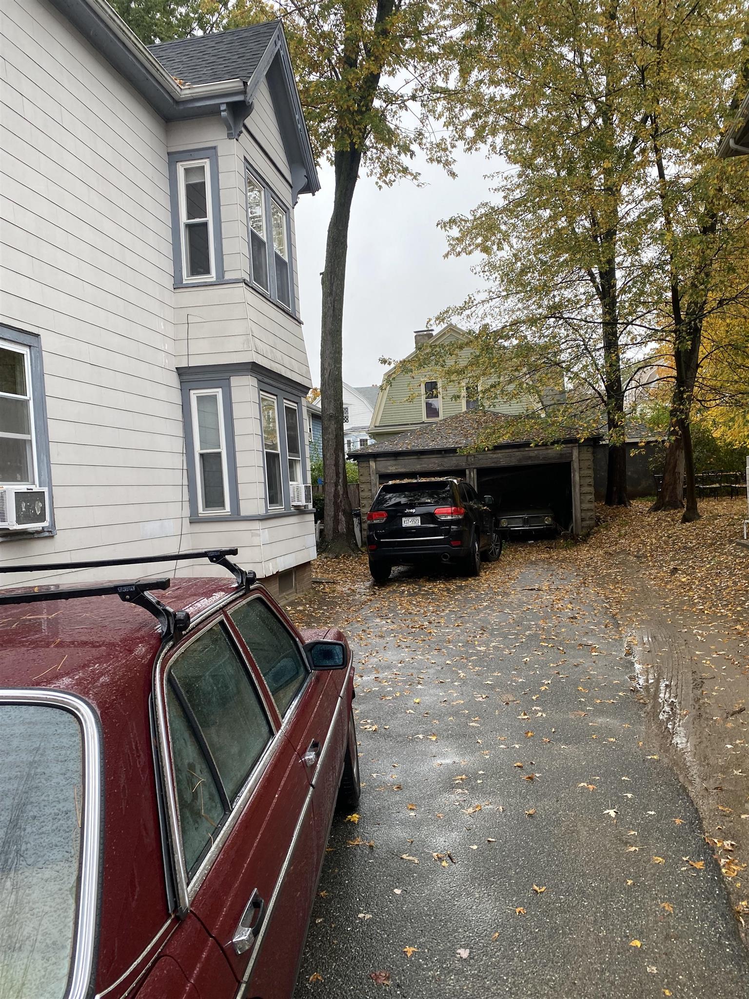 15 Curtis Ave, Teele Square