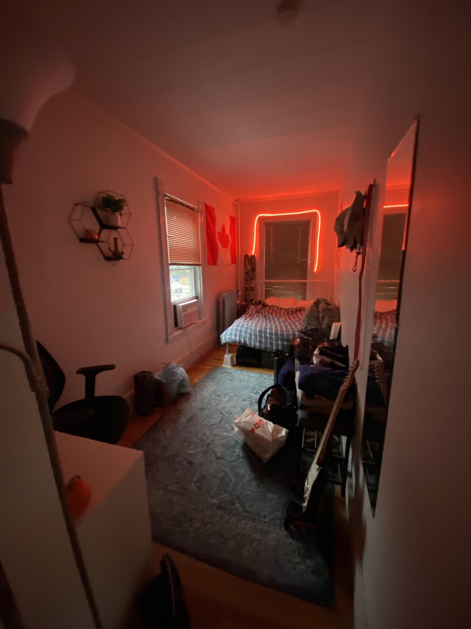 15 Curtis Ave, Teele Square