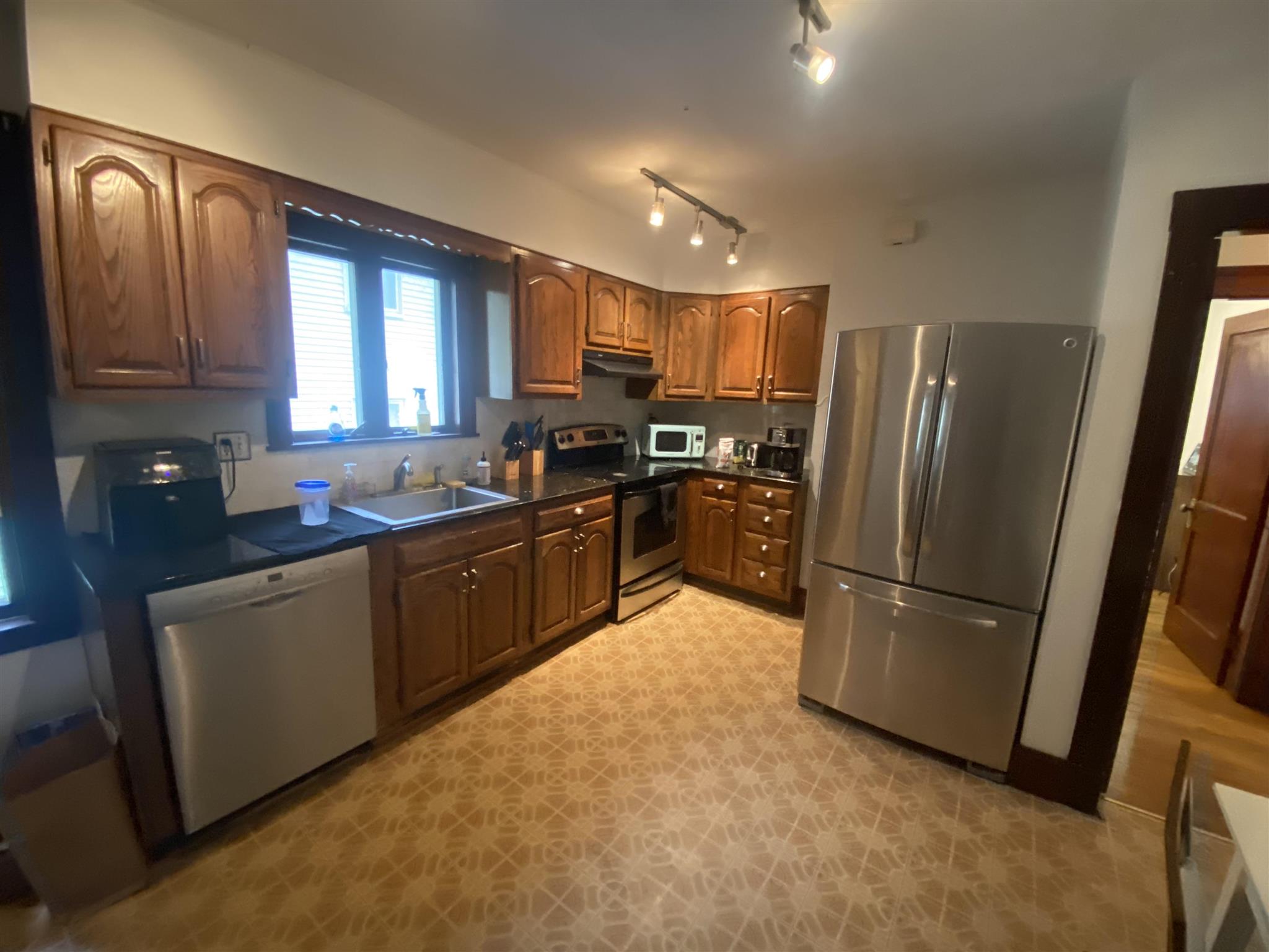 15 Upland Rd, Teele Square