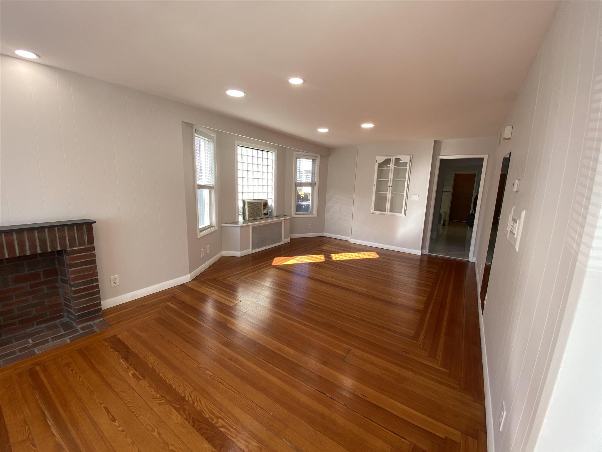 16 Alexander Ave, Tufts University