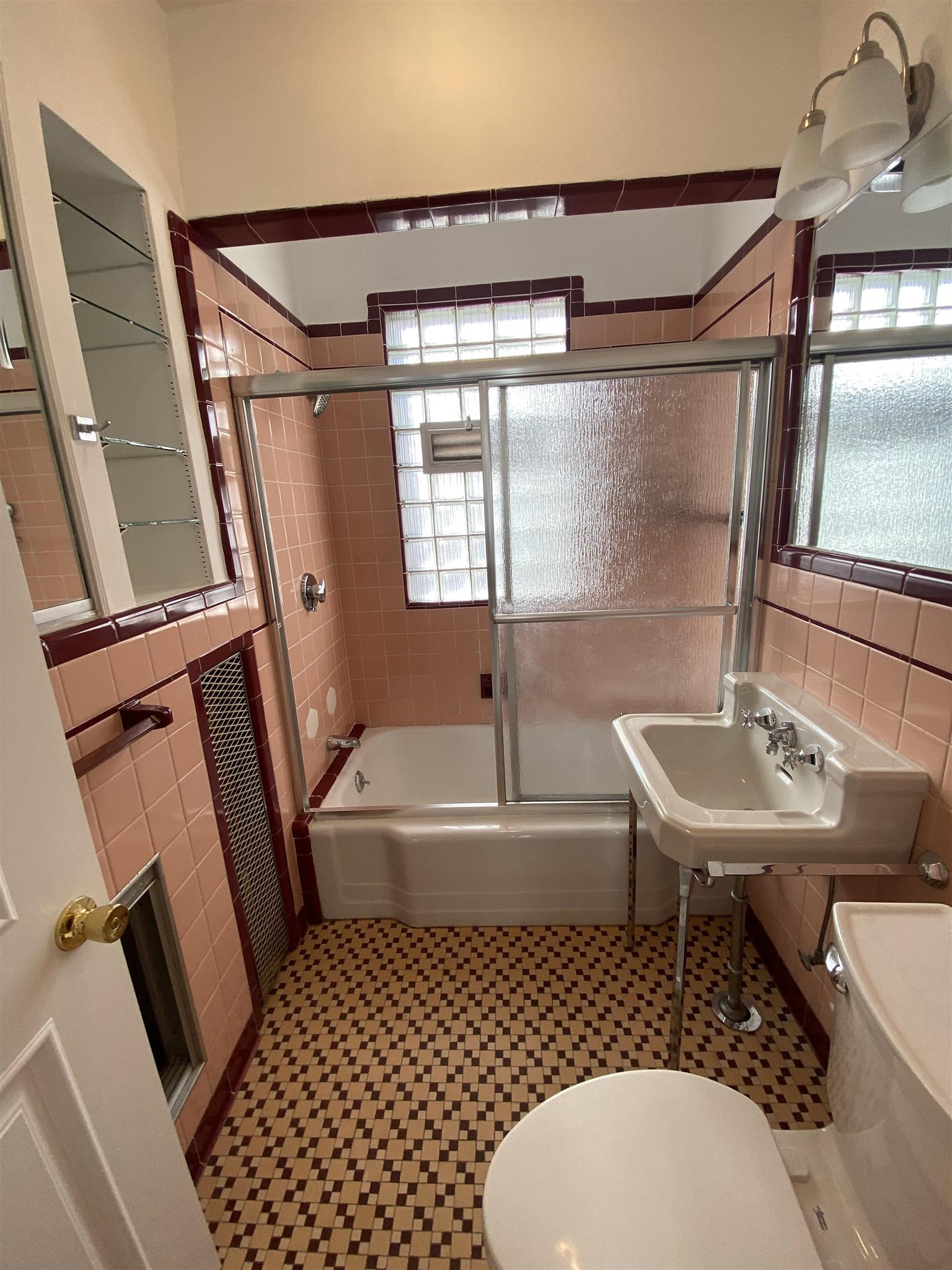 16 Alexander Ave, Tufts University