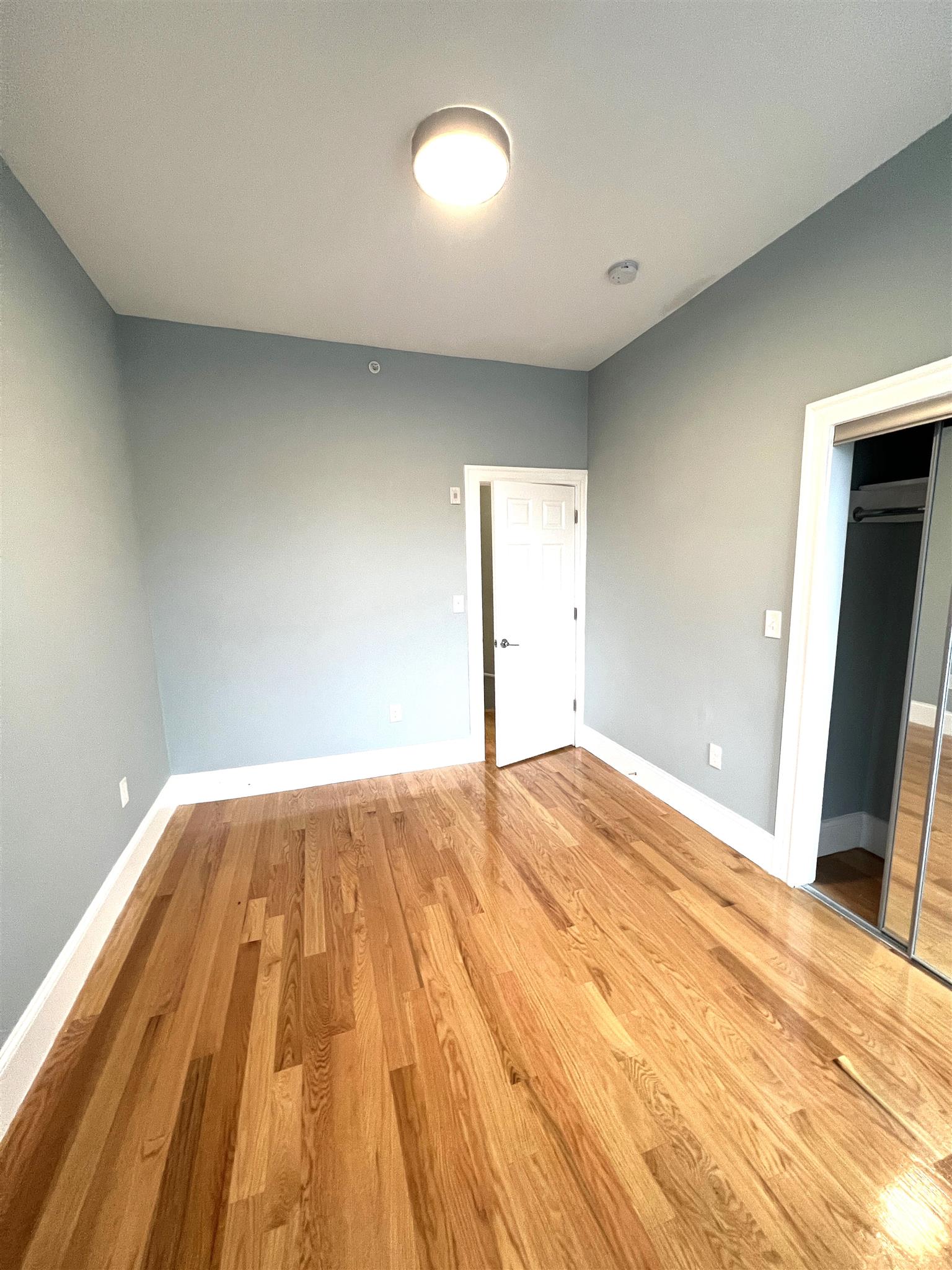 73 Pearl St, Winter Hill