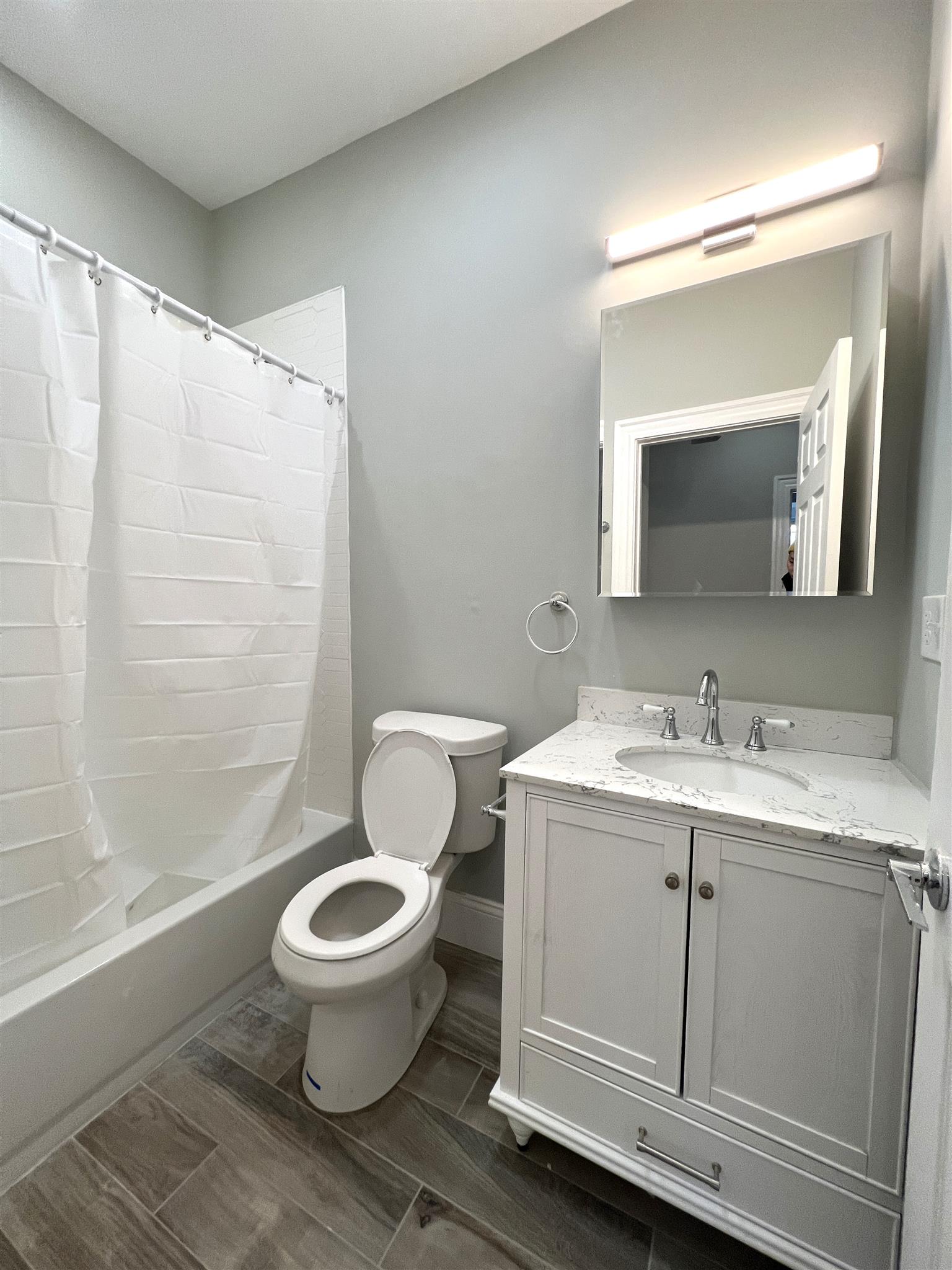 73 Pearl St, East Somerville