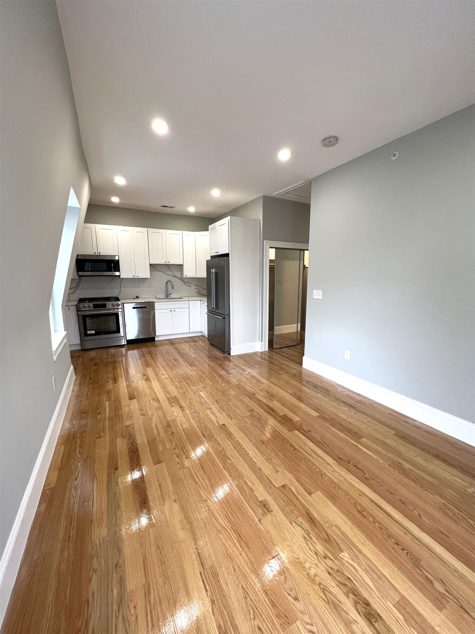 71 Pearl St, East Somerville