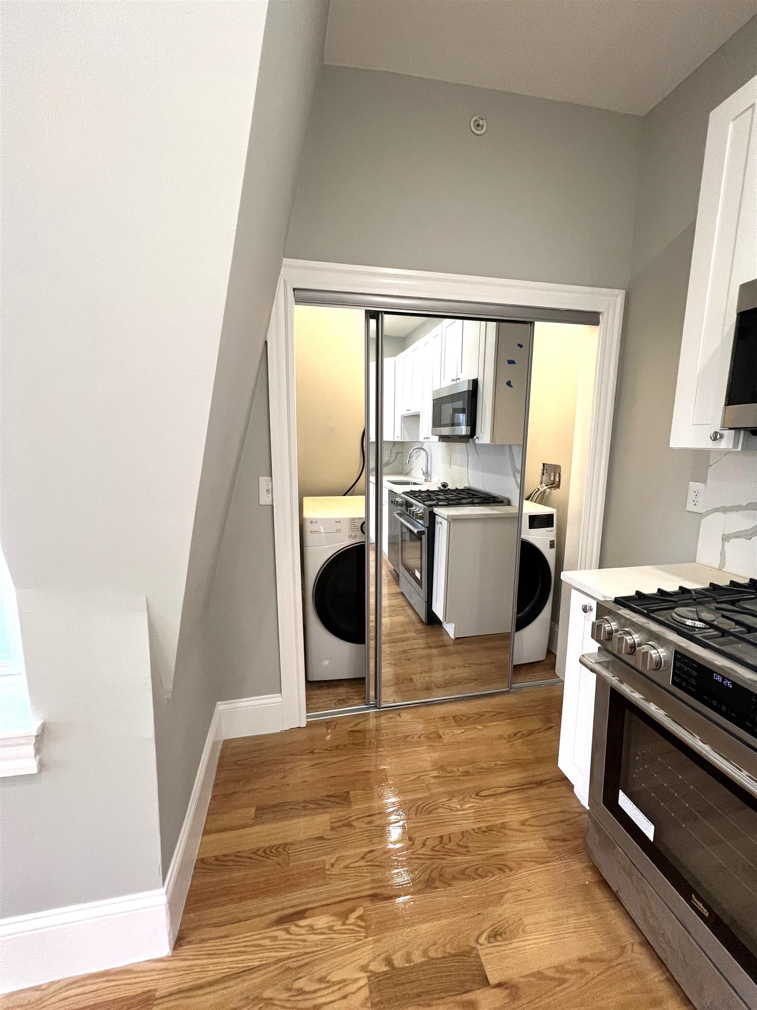 73 Pearl St, East Somerville