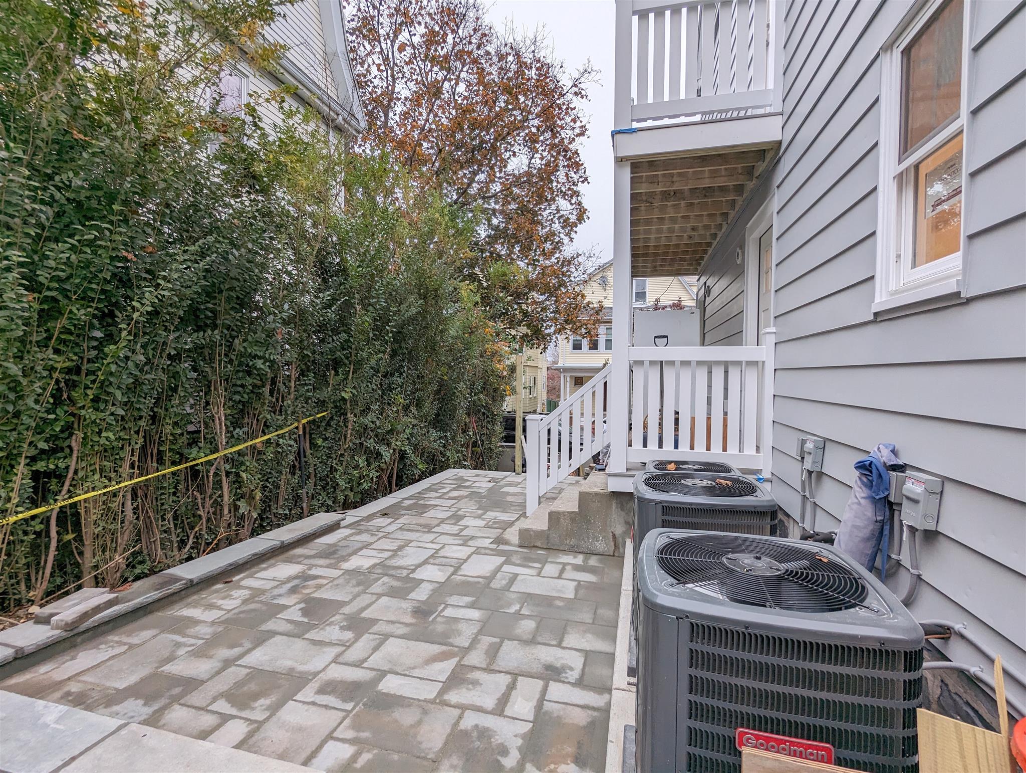 26 Fenwick St, Magoun Square