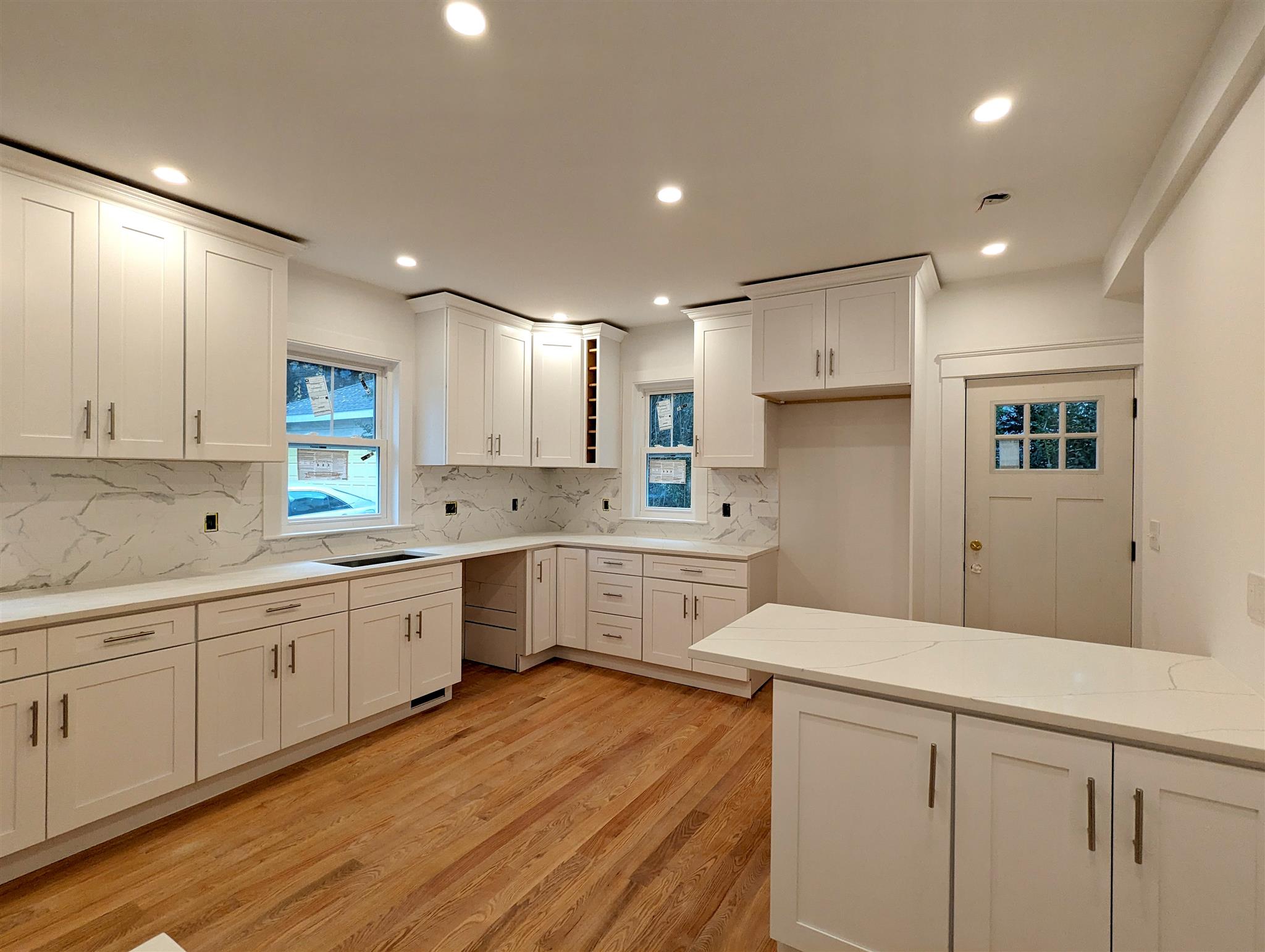 26 Fenwick St, Magoun Square