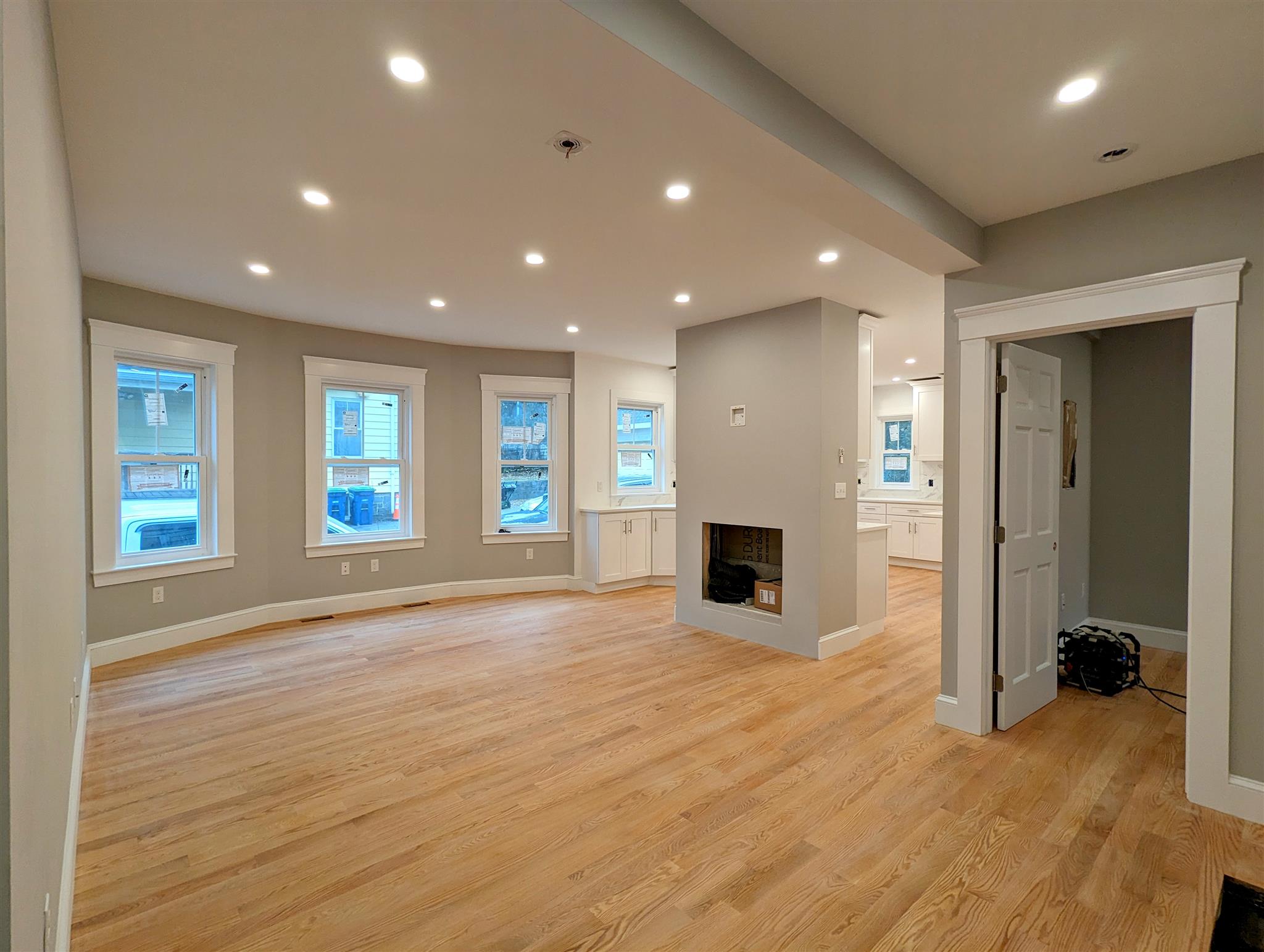 26 Fenwick St, Magoun Square