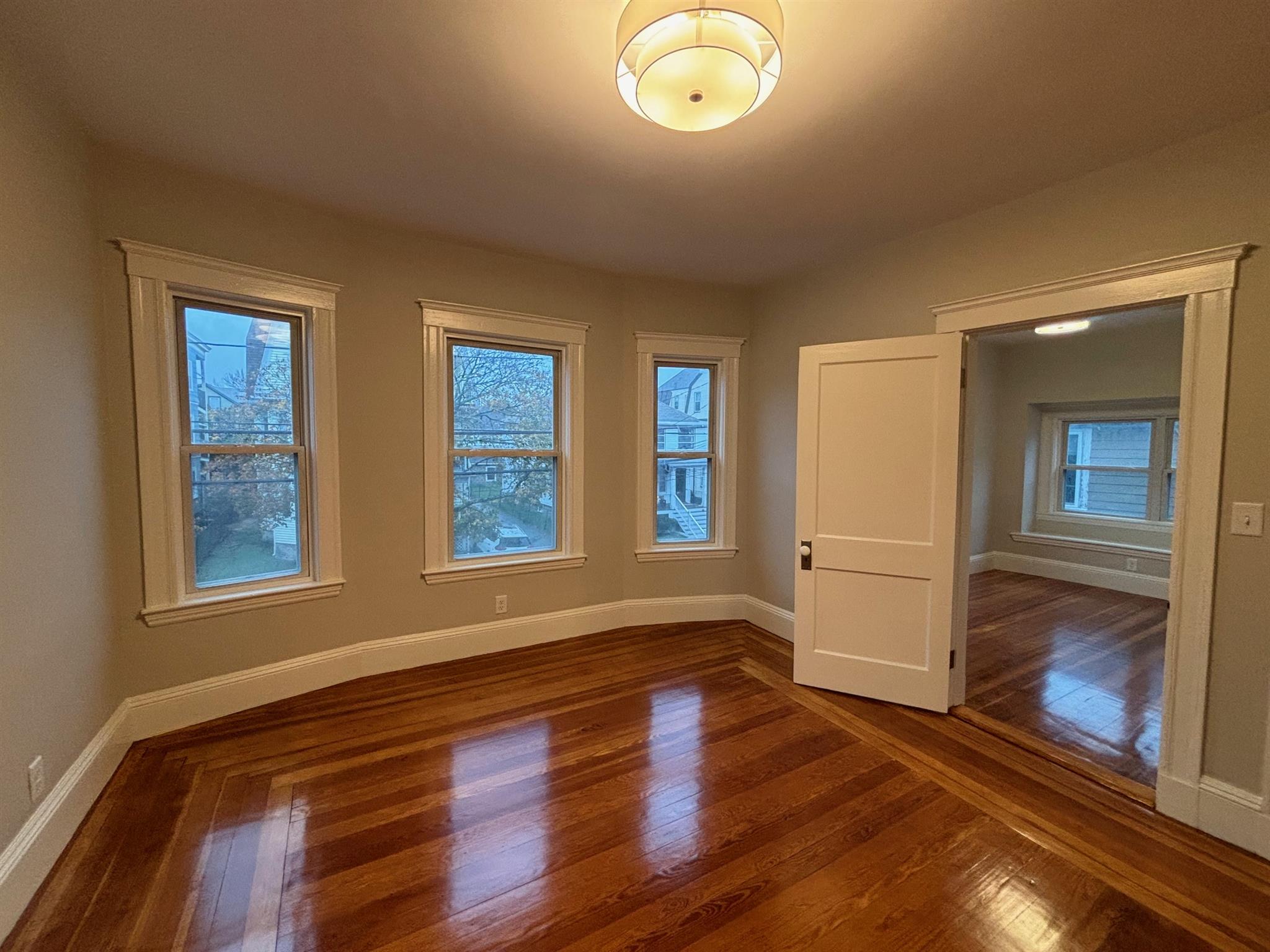 11 Magnolia St, Arlington