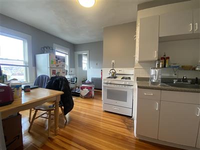 597 Broadway, Ball Square